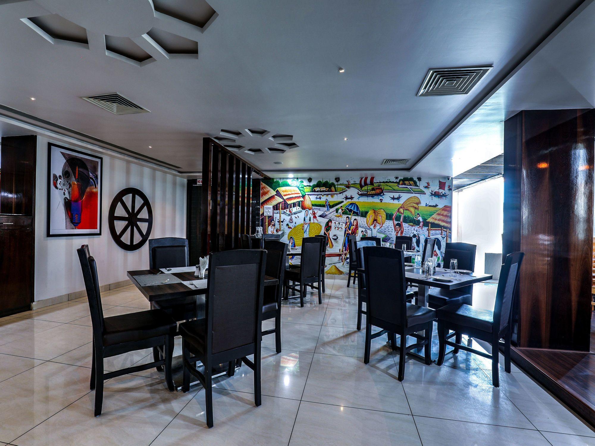 Restaurant OYO 14859 Akshara grand