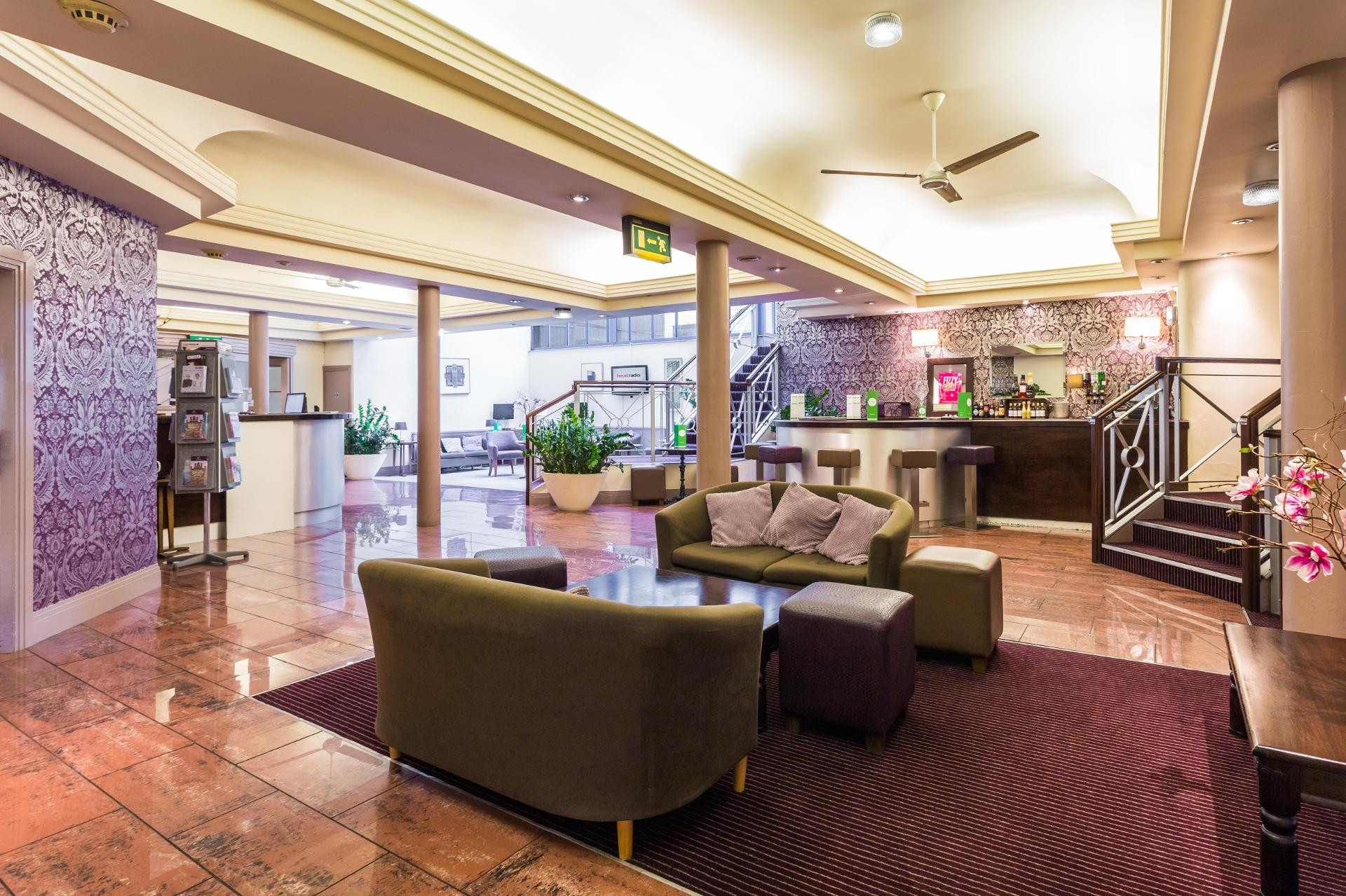 Varios Gardens Hotel