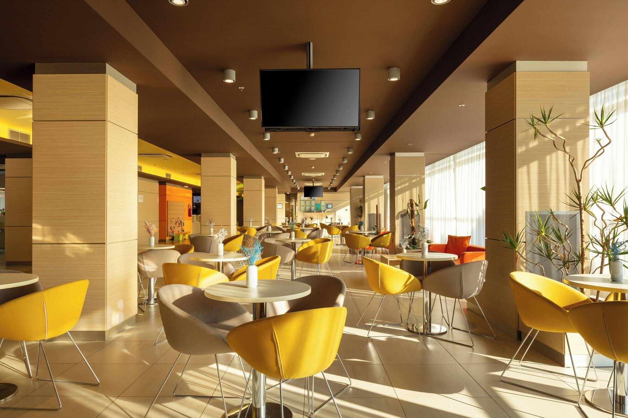 Vista Lobby Family Hotel Vespera