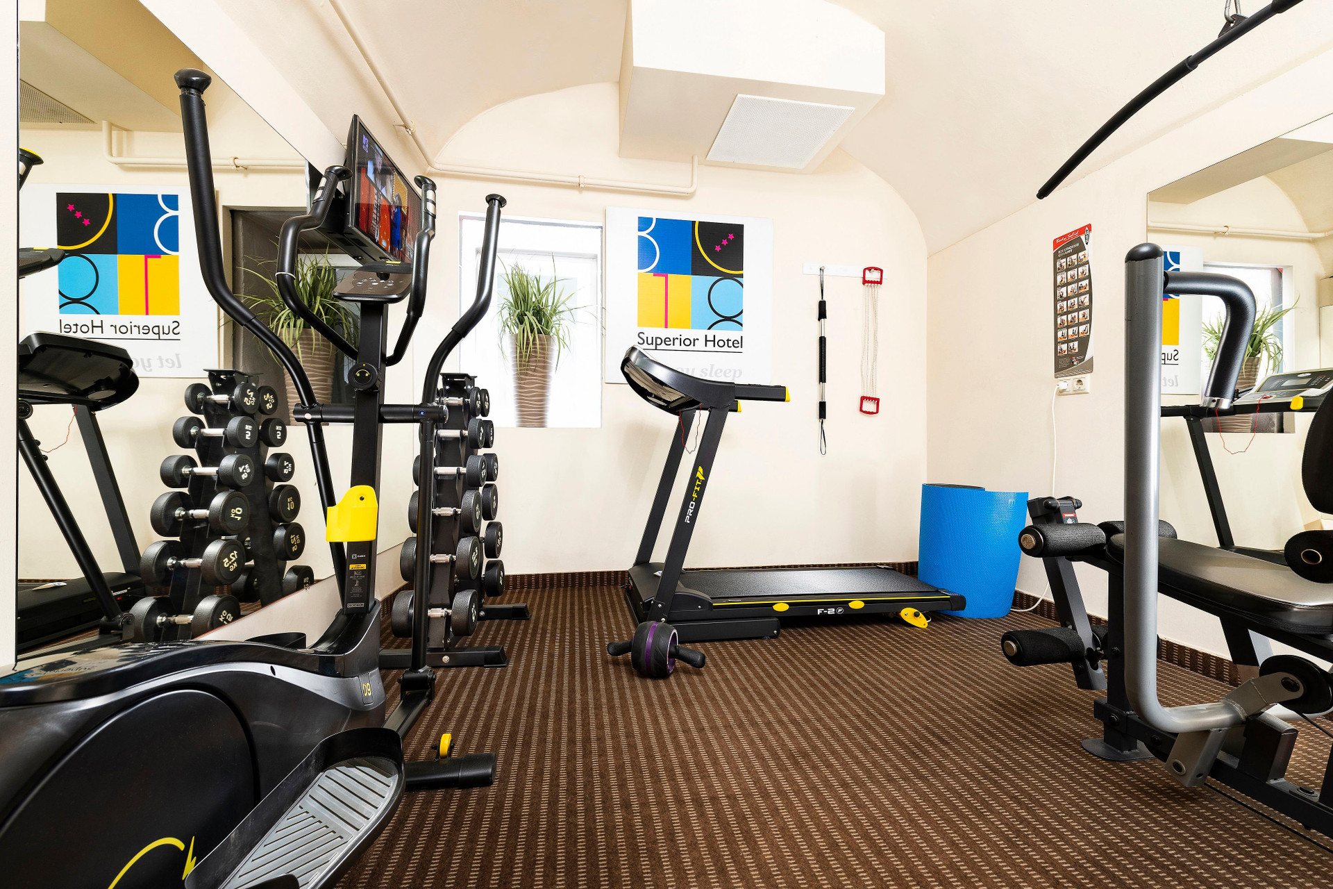 Instalaciones Recreativas Bo18 Hotel Superior