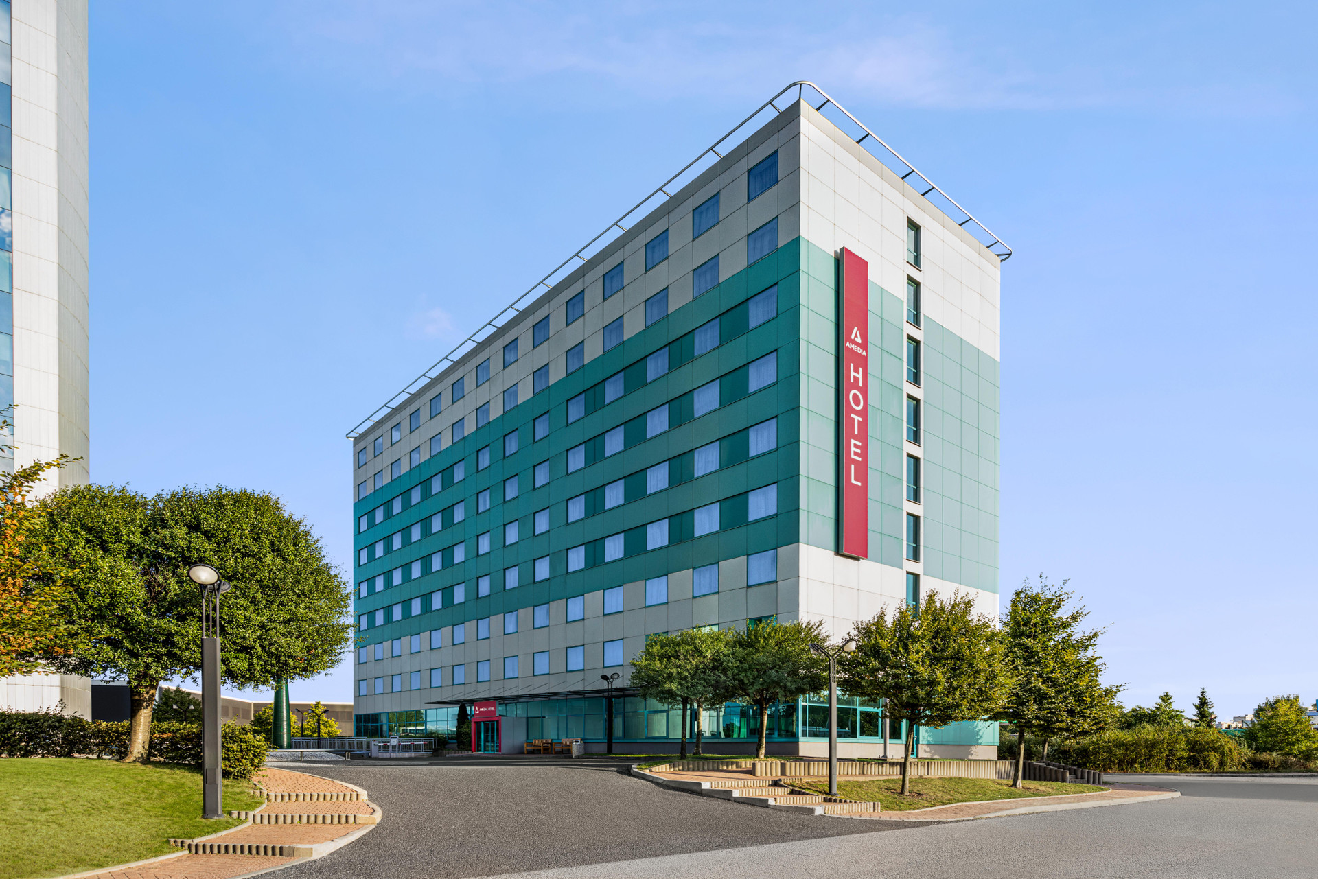 Vista Exterior Amedia Express Prag, Trademark Collection by Wyndham