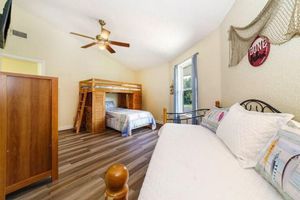 Alquiler Vacacional - Lakefront Home in Lake Wales, FL – Private Dock, Fishing & Close to Attractions!