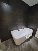 Alojamiento - La Mirage Suites & Apartments