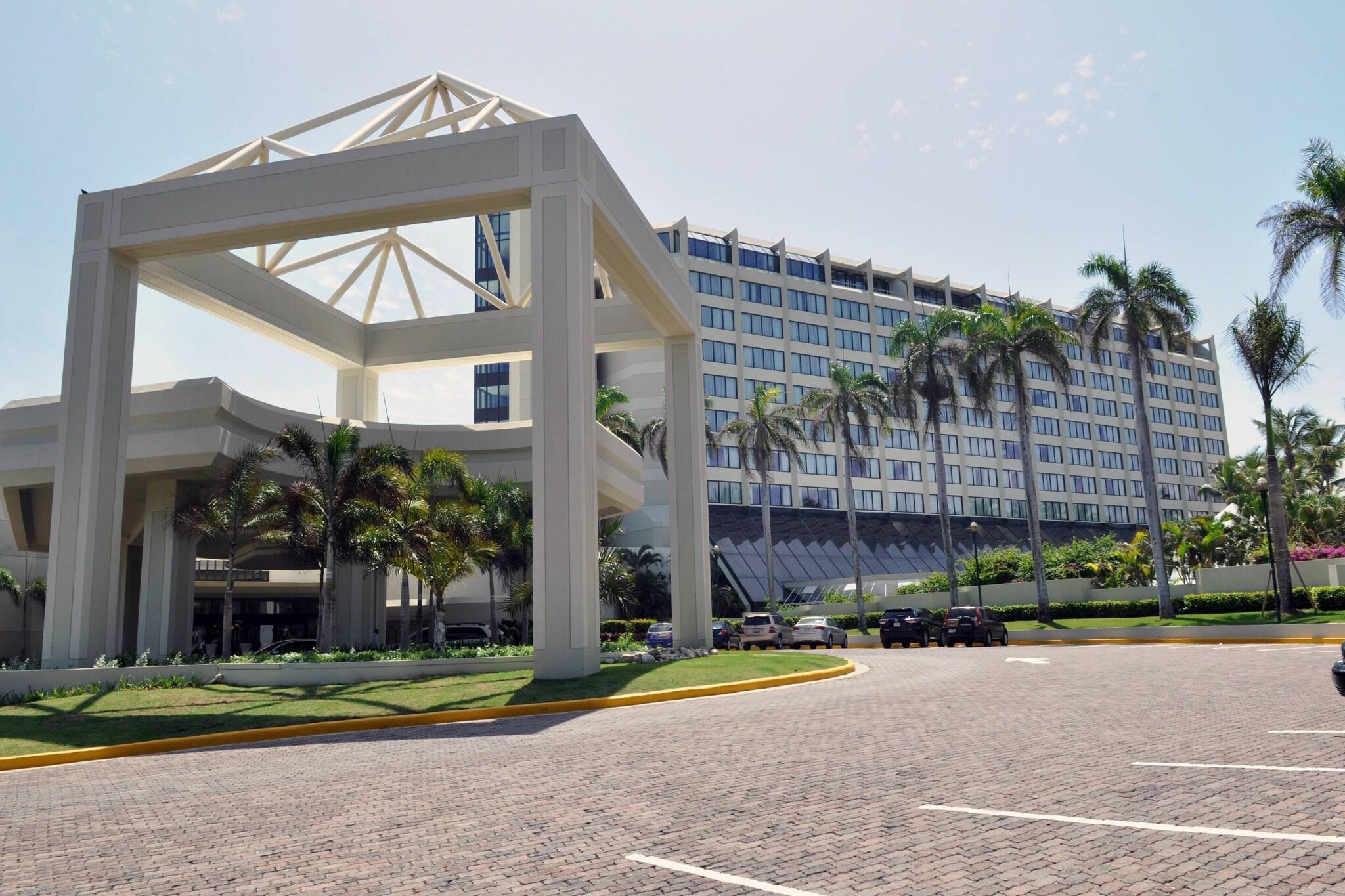 Vista Exterior Renaissance Santo Domingo Jaragua Hotel & Casino