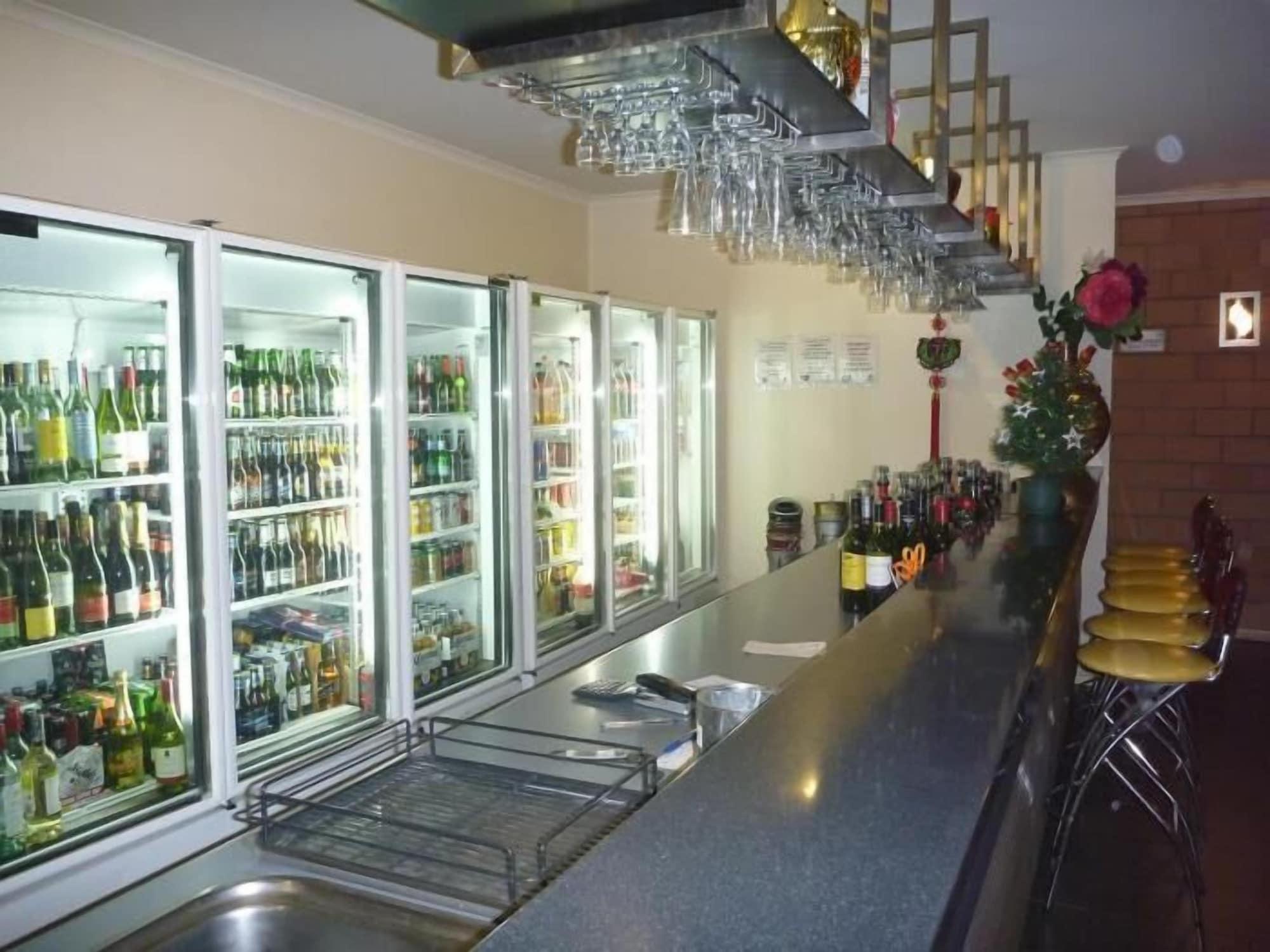 Varios Moranbah Outback Motel