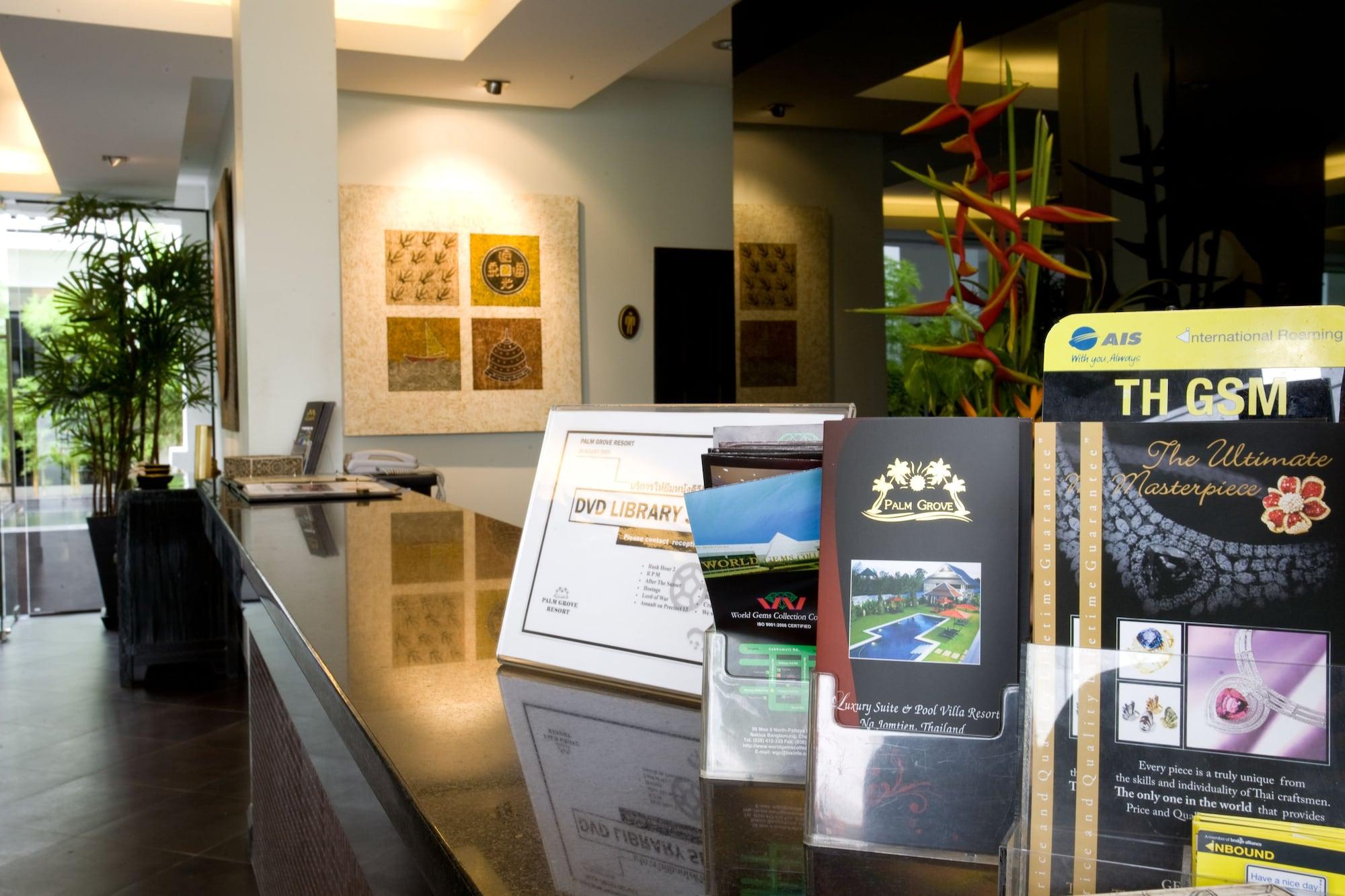 Vista Lobby Palm Grove Resort