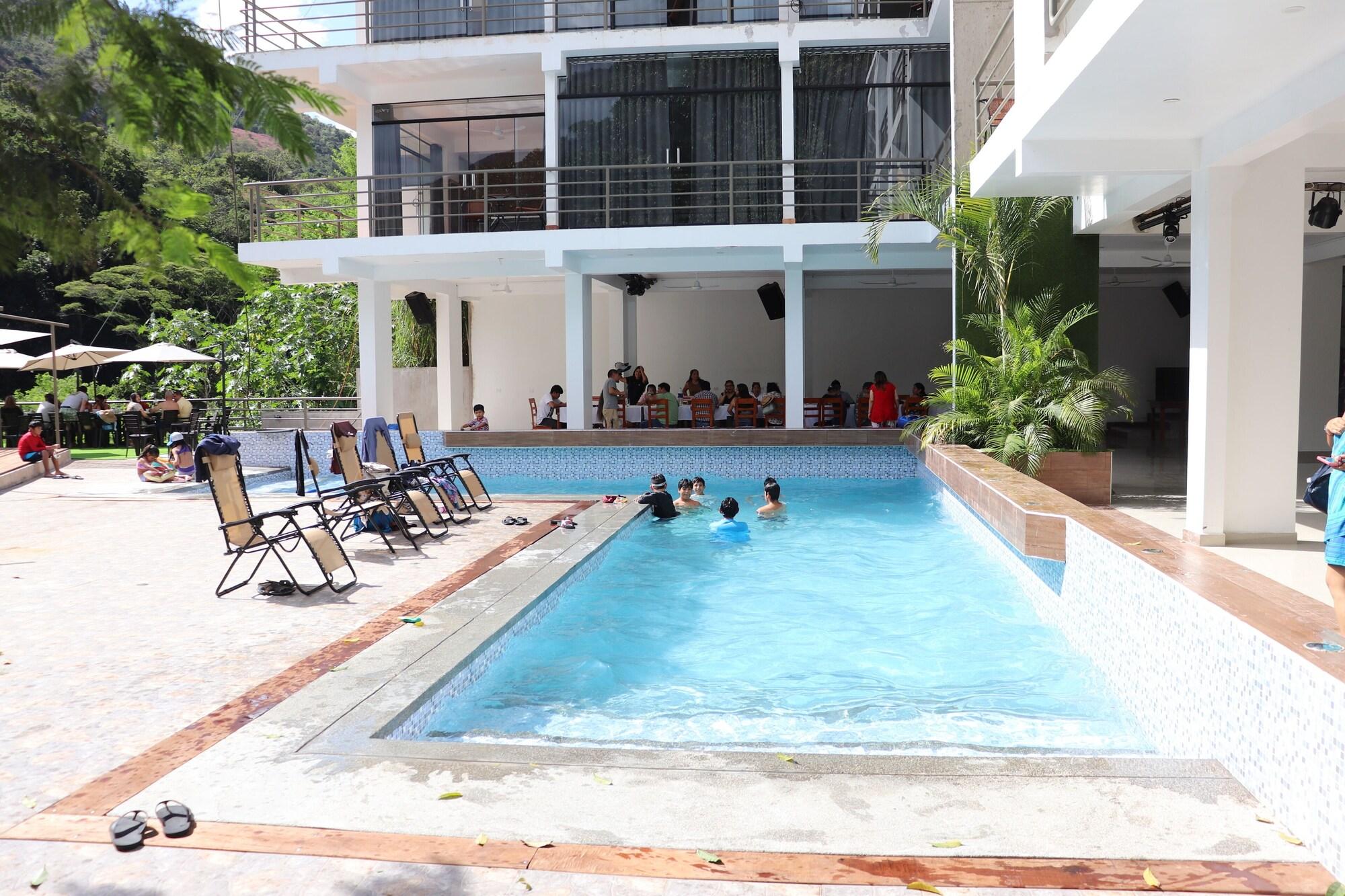 Varios Eco hotel Villa Suites