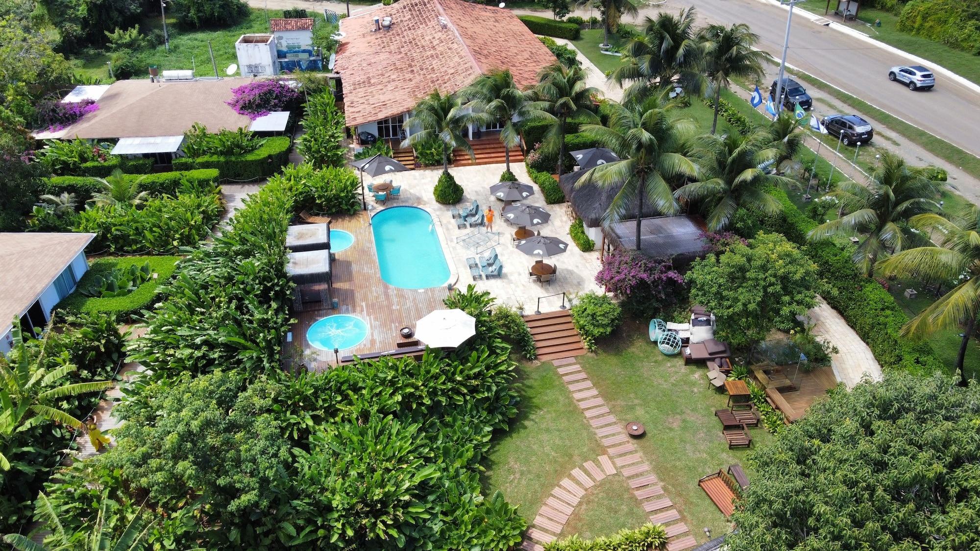 Vista Exterior Dolphin Hotel