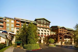 Alojamiento - Disney's Grand Californian Hotel and Spa