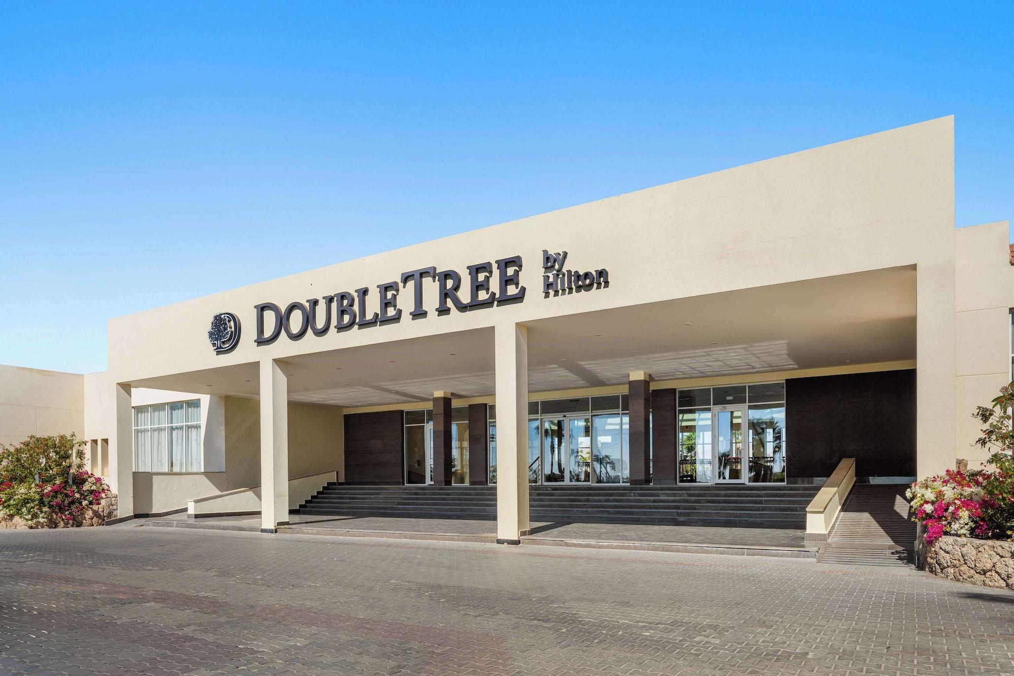 Vista Exterior DoubleTree by Hilton Sharm El Sheikh - Sharks Bay Resort