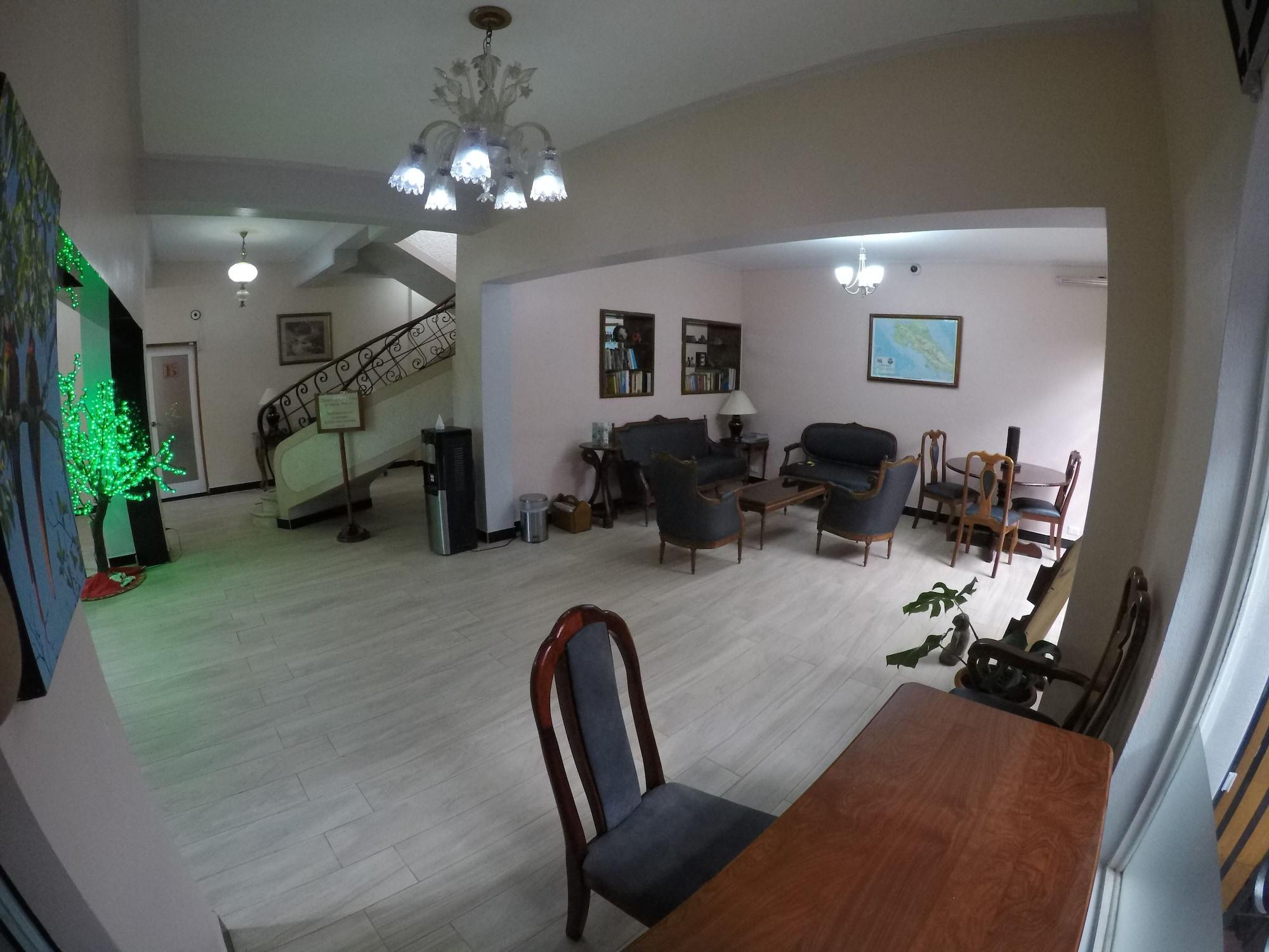 Vista Lobby Hotel Le Bergerac
