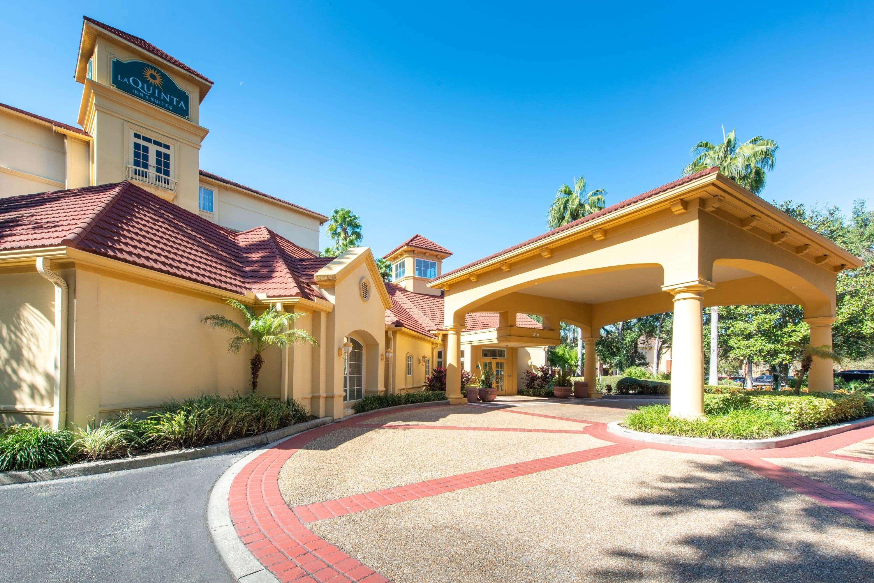 Vista Exterior La Quinta Inn & Suites by Wyndham Tampa Brandon Regency Park