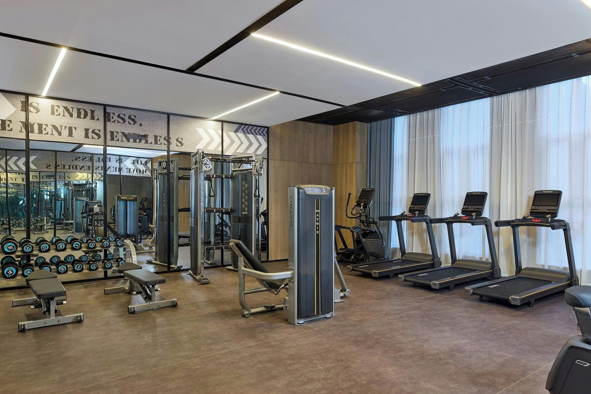 Gimnasio Four Points By Sheraton Yining