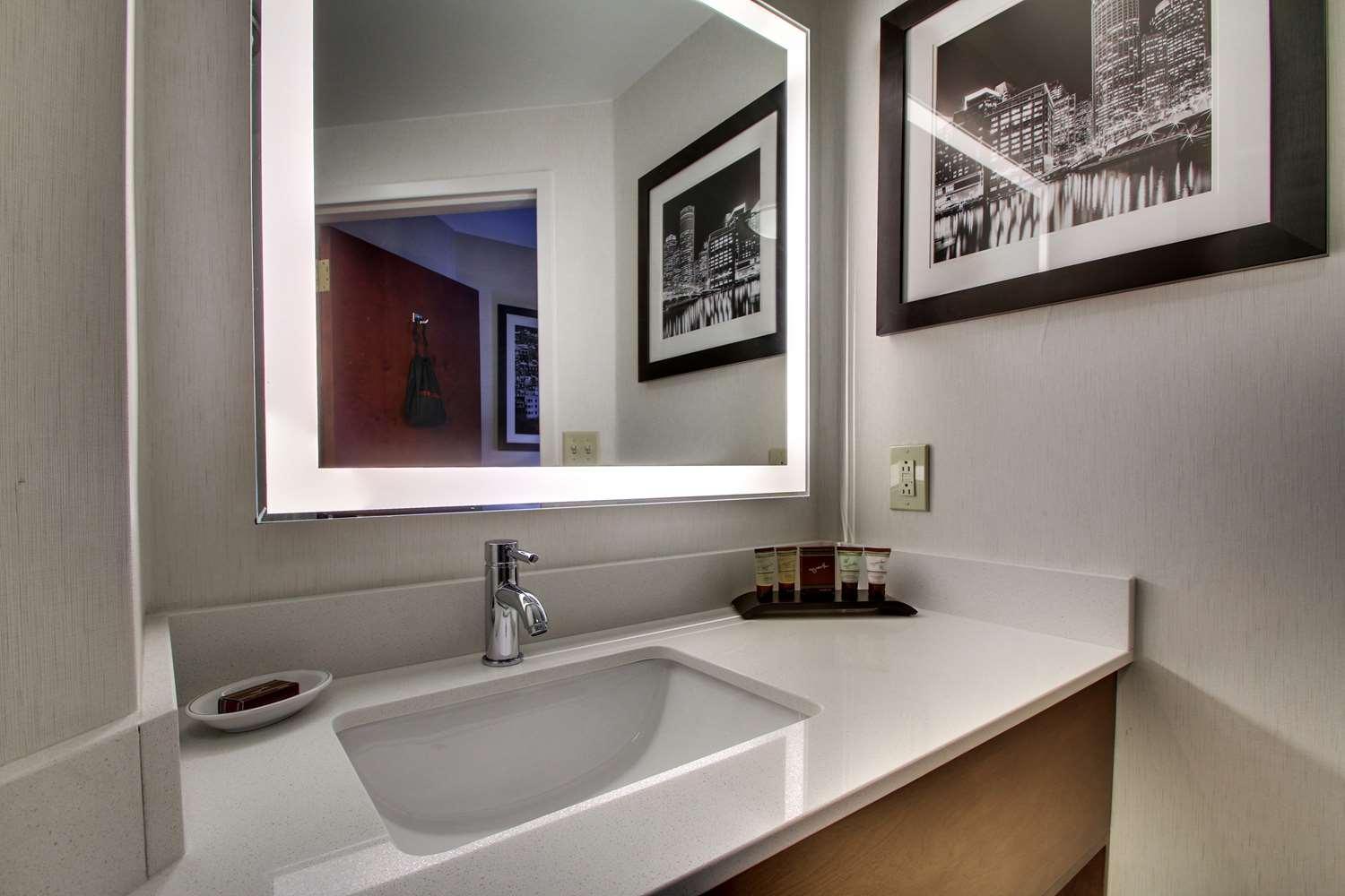 Set de Habitación Best Western Plus Boston Hotel