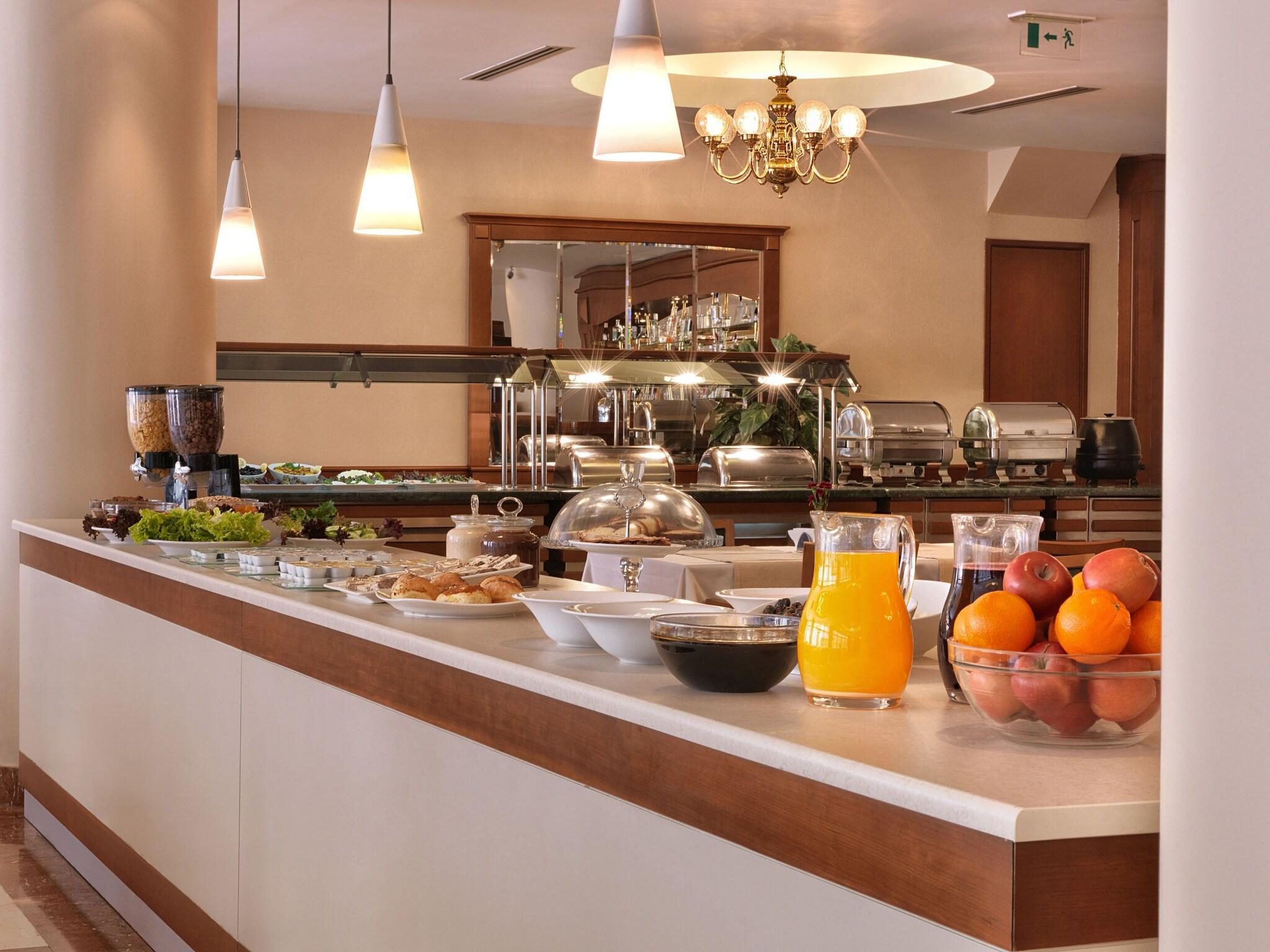 Restaurant Taksim Metropark Hotel