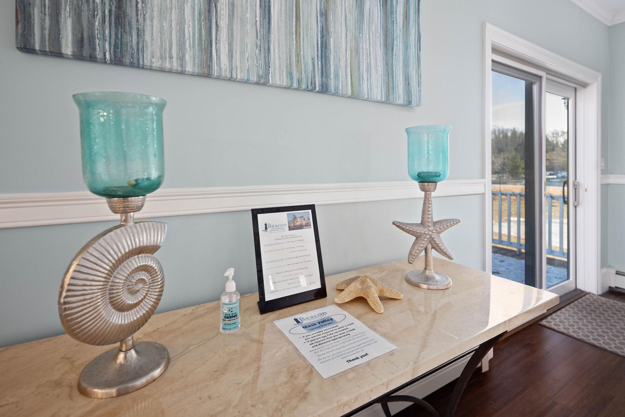 Vista Lobby The Beacon Waterfront Inn