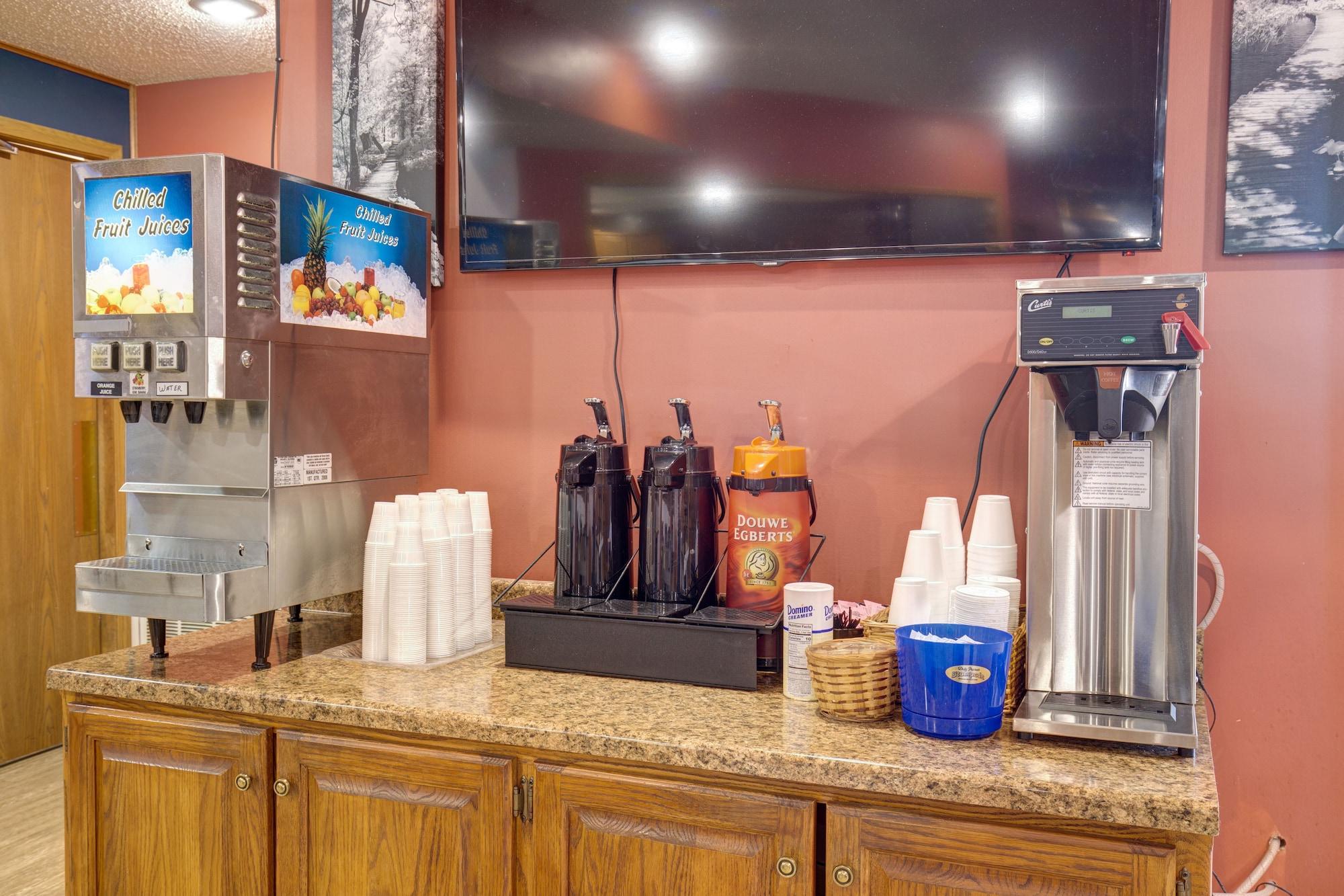 Bar/Salón Howard Johnson by Wyndham Branson Theatre District