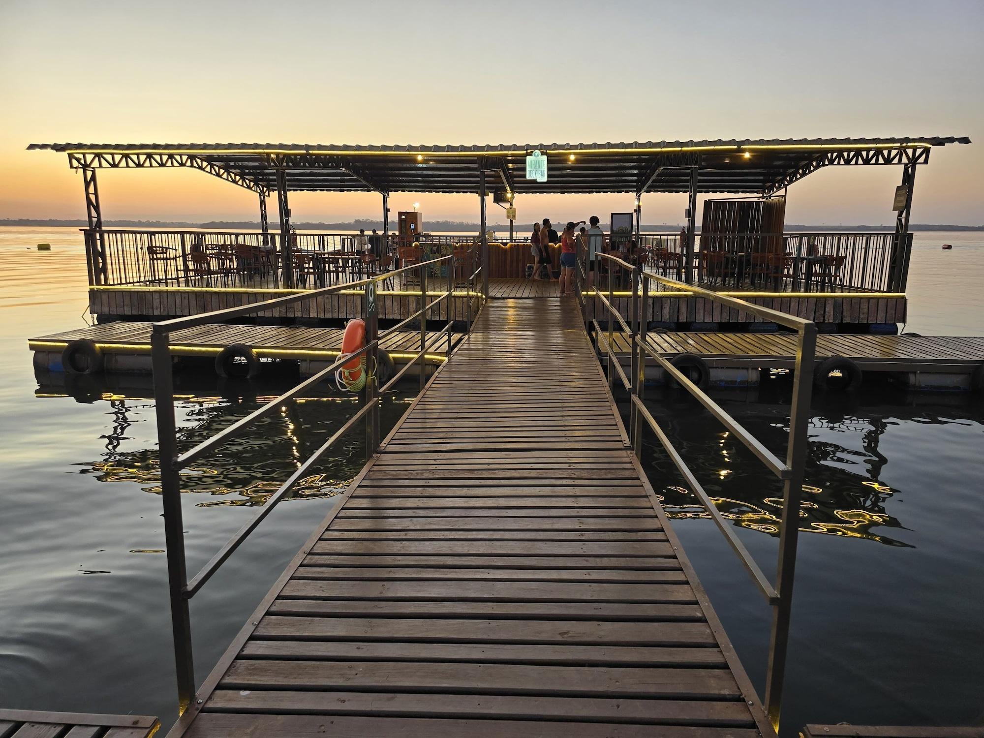 Bar/Salón Grandes Lagos Resorts e Parque Aquático