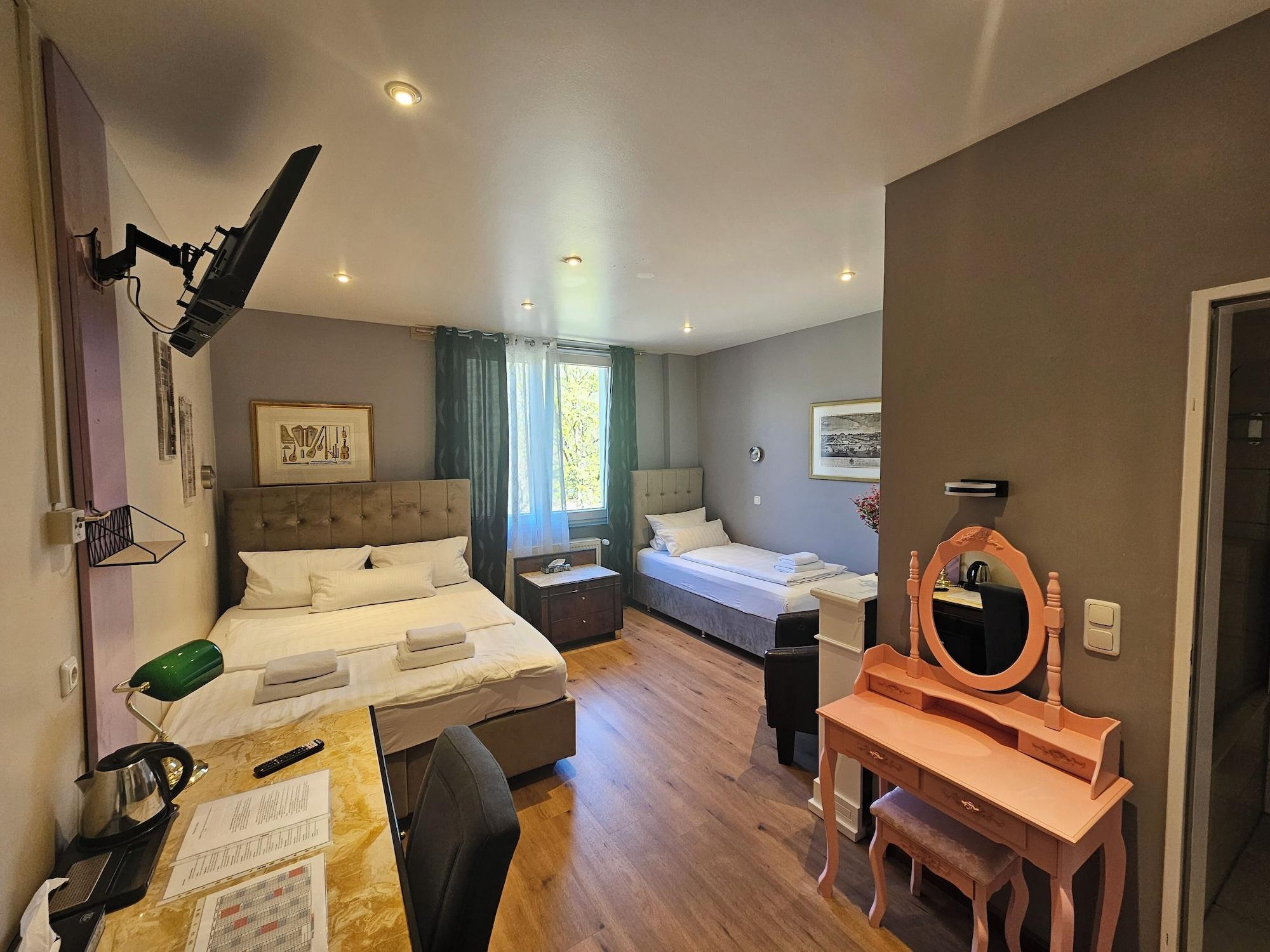 Varios Hotel Franken an der Messe