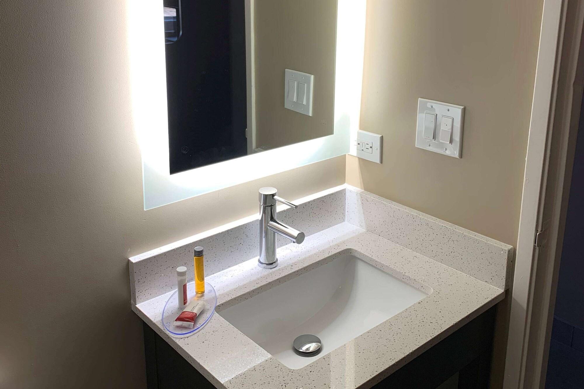 Equipamiento de Habitación Super 8 by Wyndham Joliet