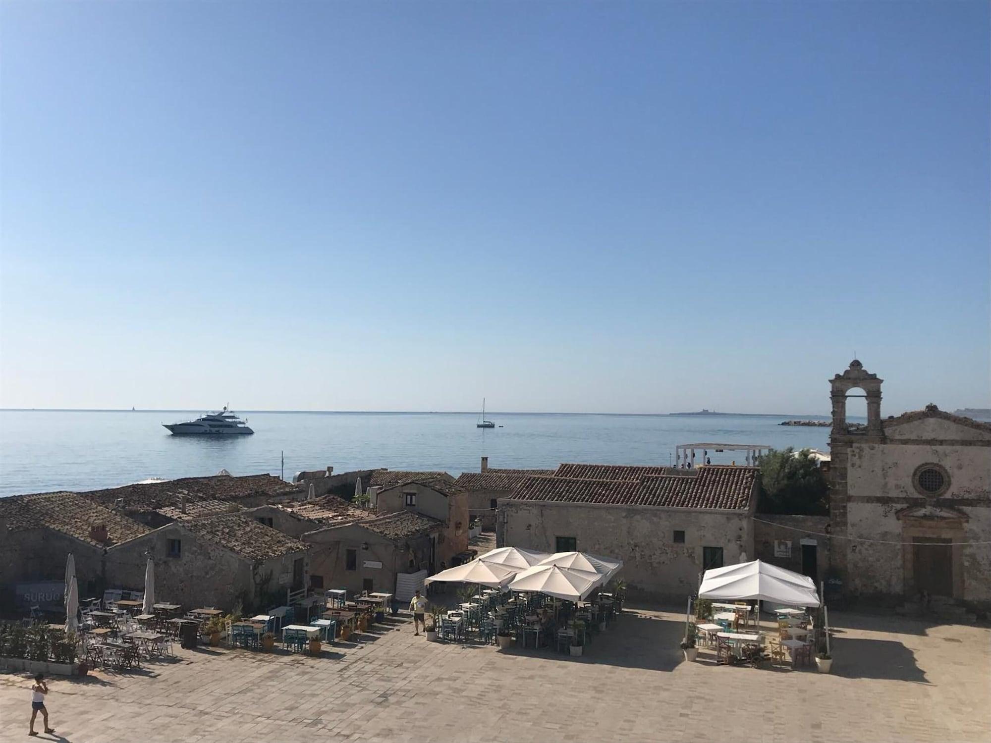 Playa Regina Margherita B&B