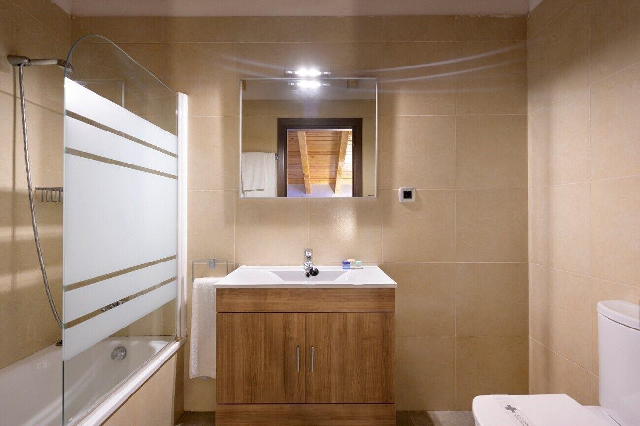 Baño SG Marina 54 Apartments