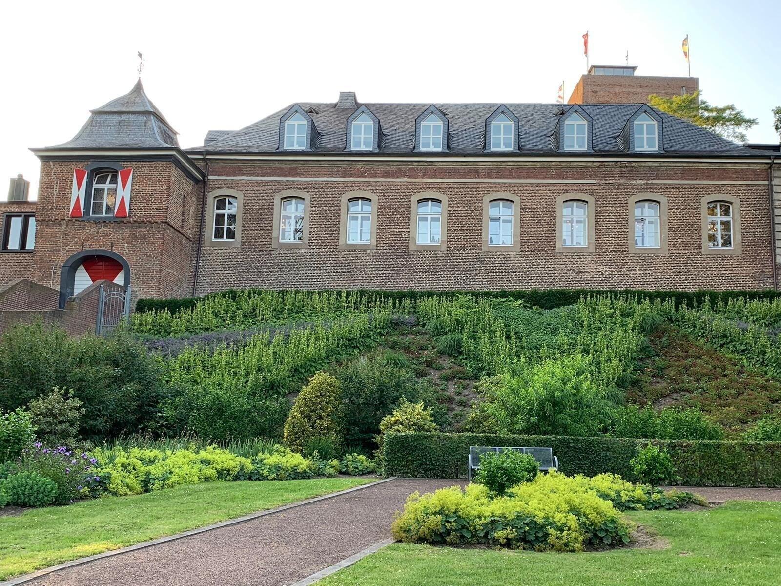 Varios Hotel Burg Wassenberg