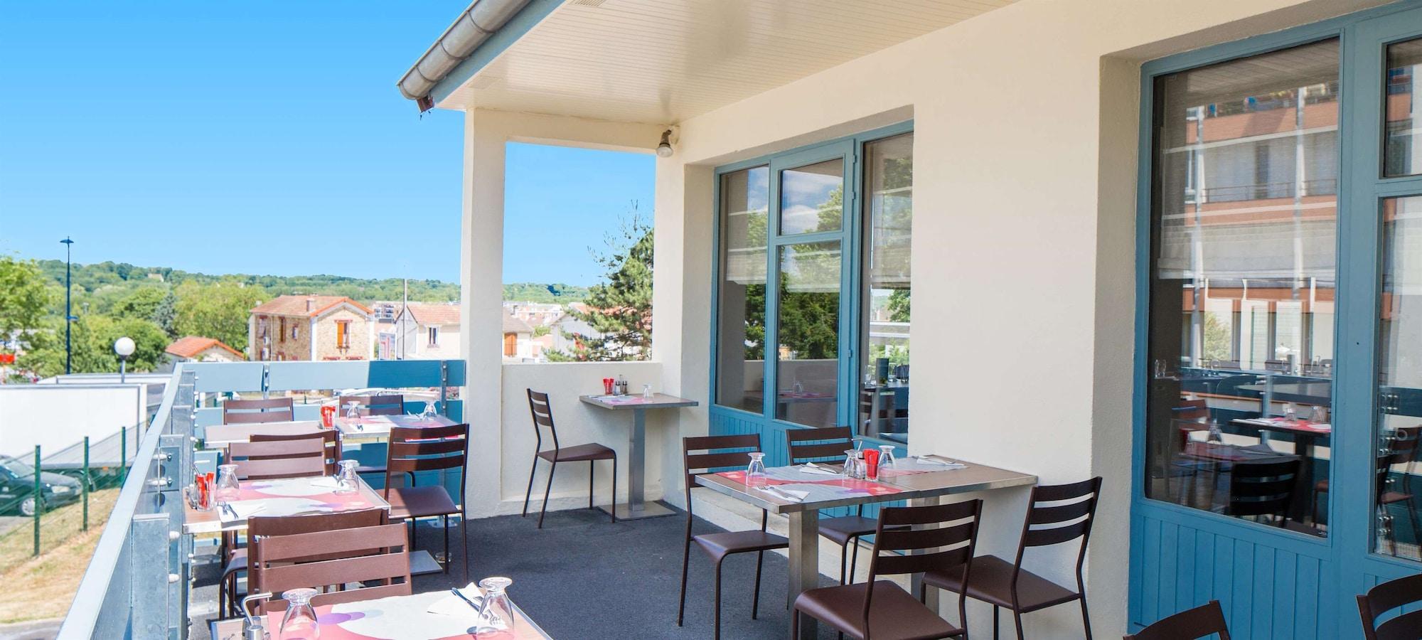 Comodidades del Alojamiento Hotel Campanile Melun Sud - Dammarie Les Lys