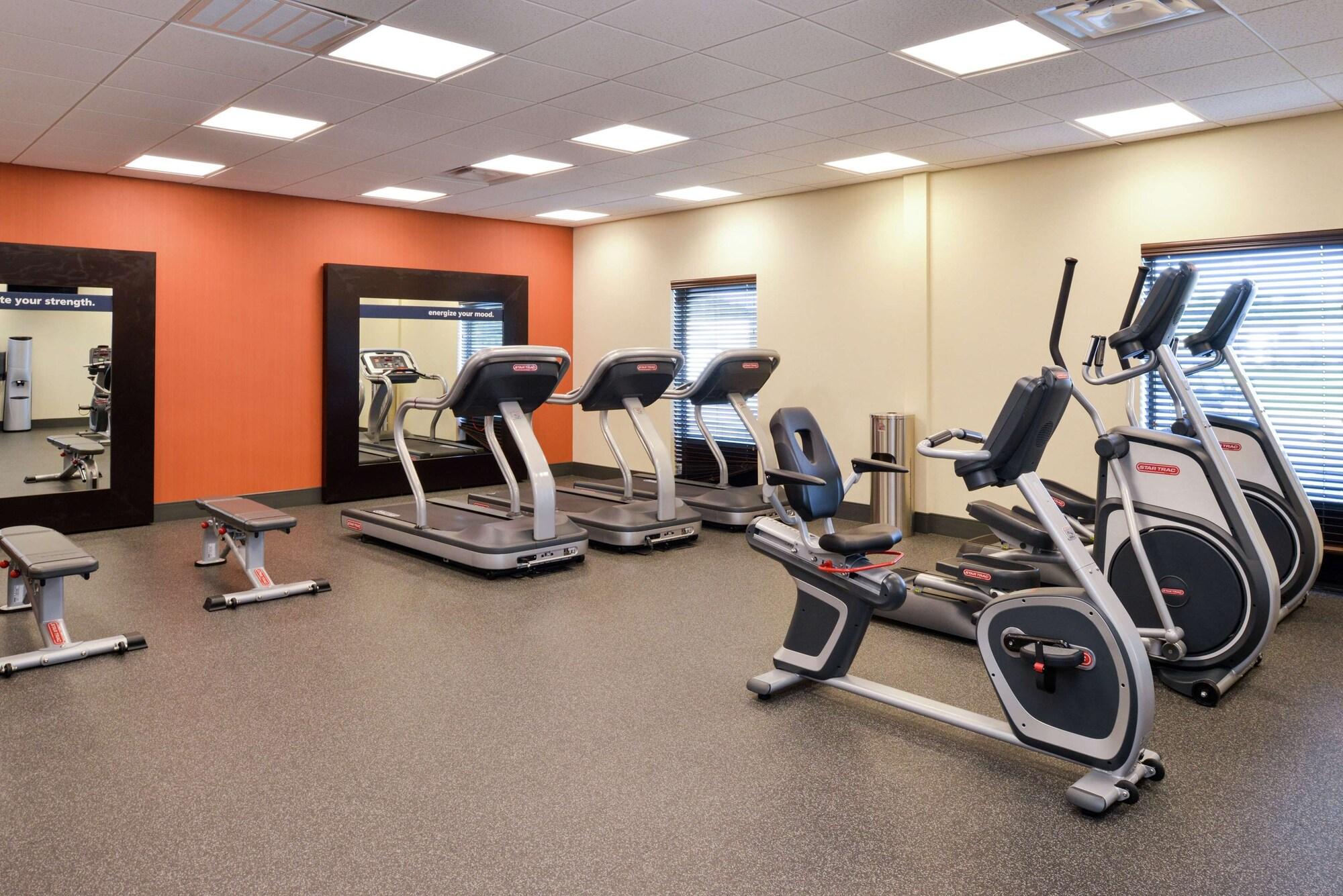 Gimnasio Hampton Inn & Suites by Hilton Lonoke