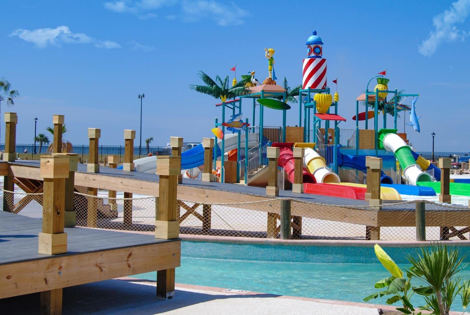 Vista Piscina Centennial Plaza Resort Gulfport