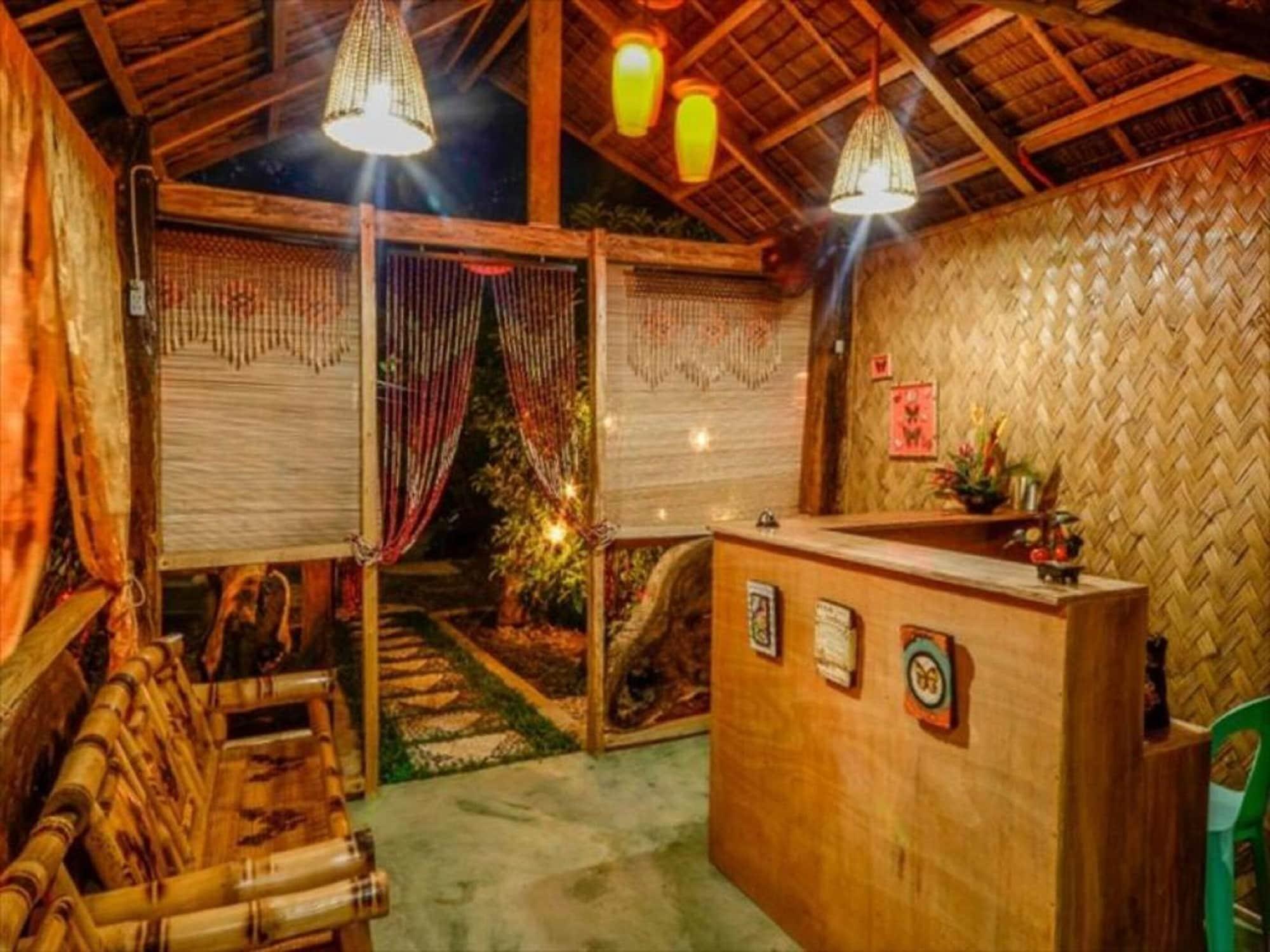 Vista Lobby OYO 622 Butterfly Totem Guesthouse