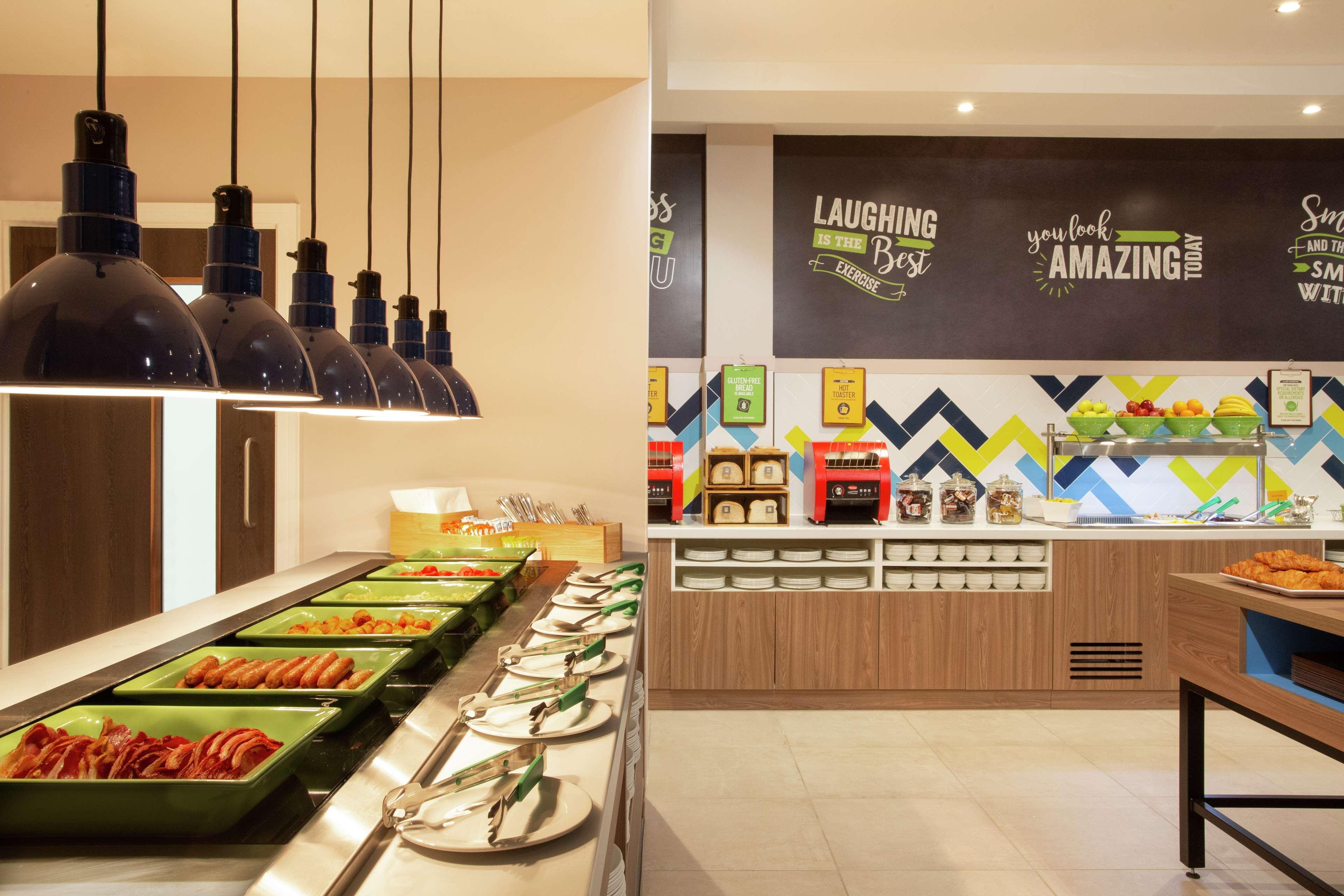Restaurant Hampton by Hilton Hamilton Park