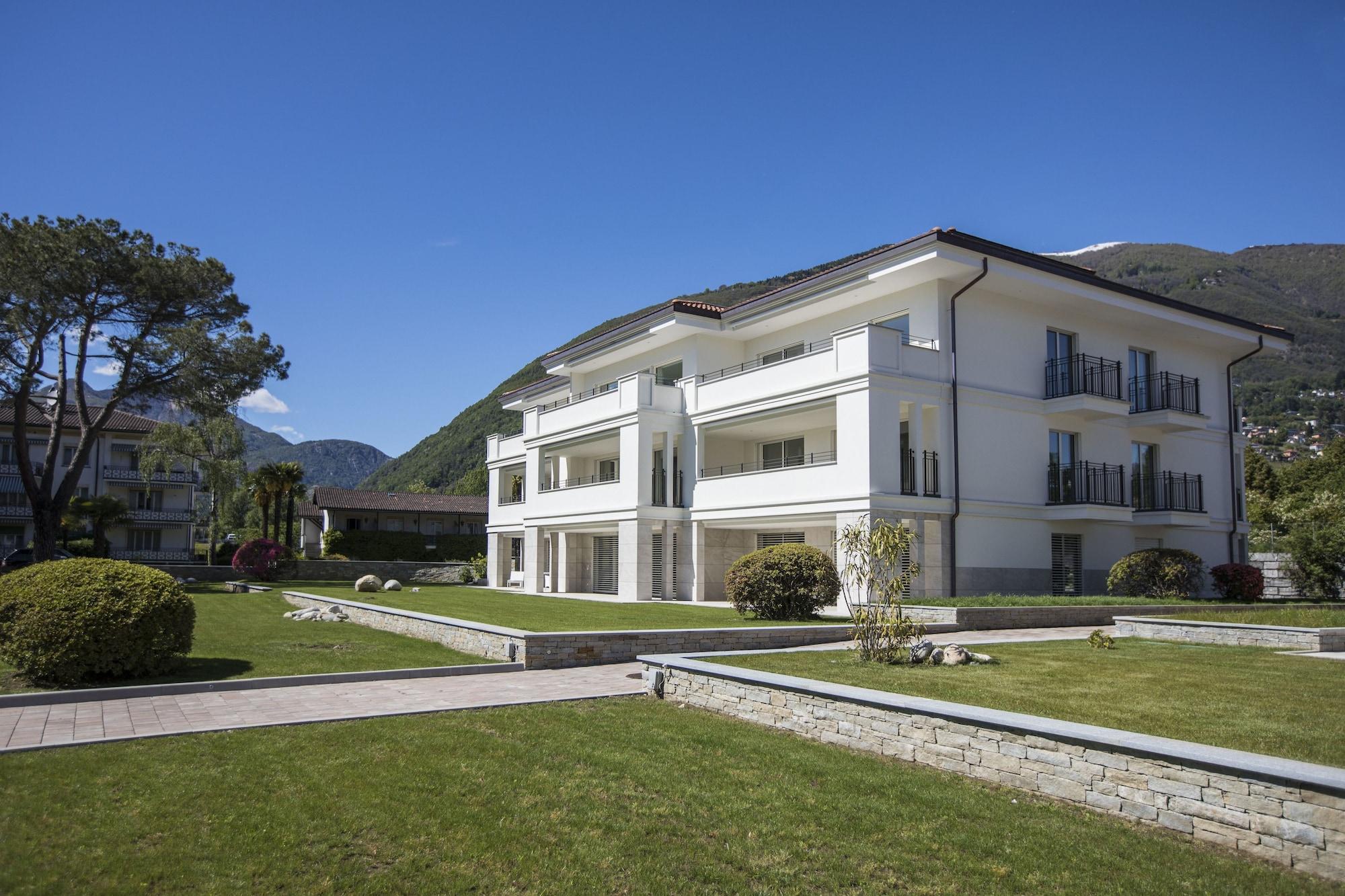 Vista Exterior Delta Resort Apartments