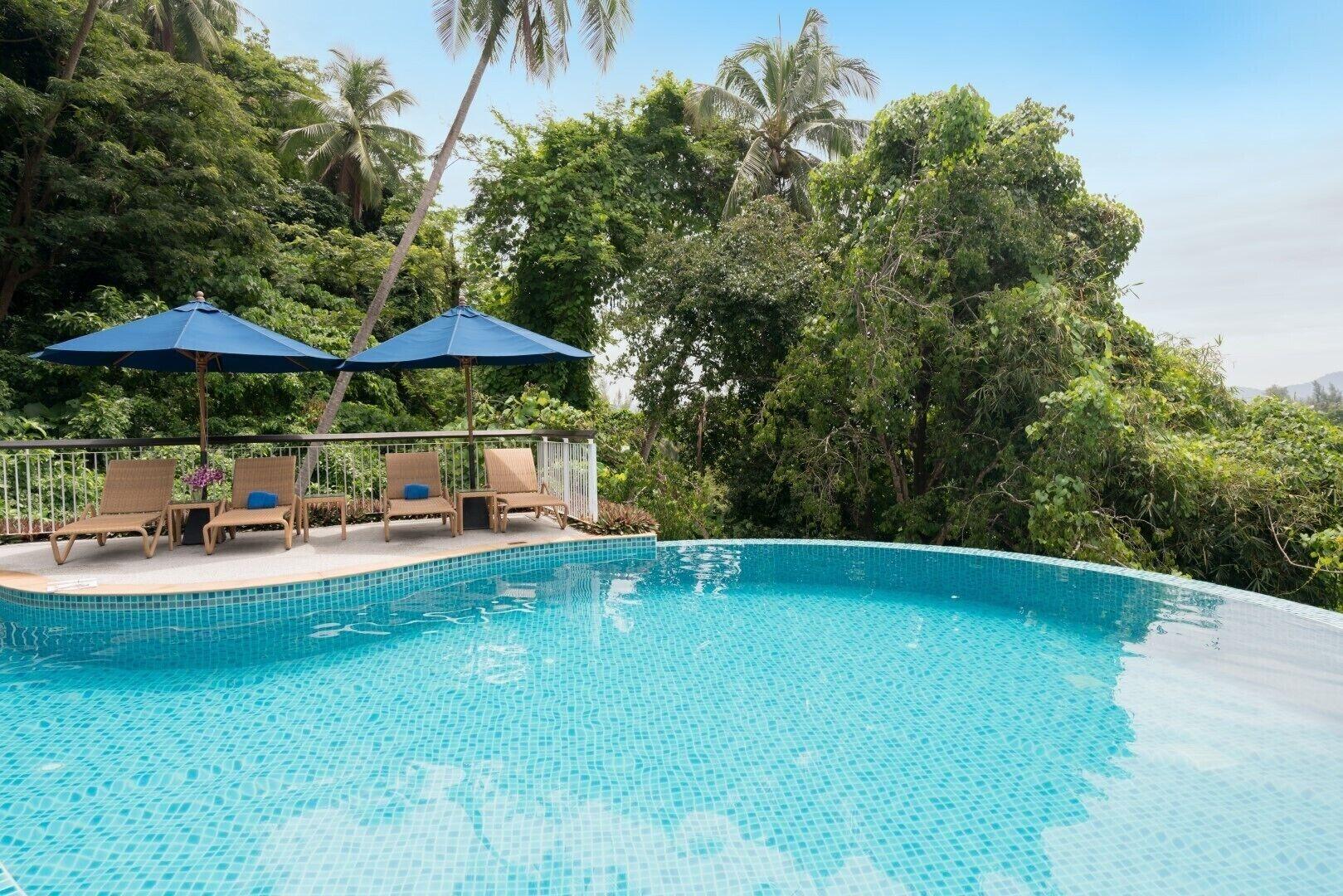 Vista Exterior The Park Surin by RESAVA