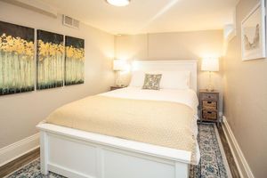 Alquiler Vacacional - Cozy Retreat | Walk to Unc | Free Cruiser Bikes