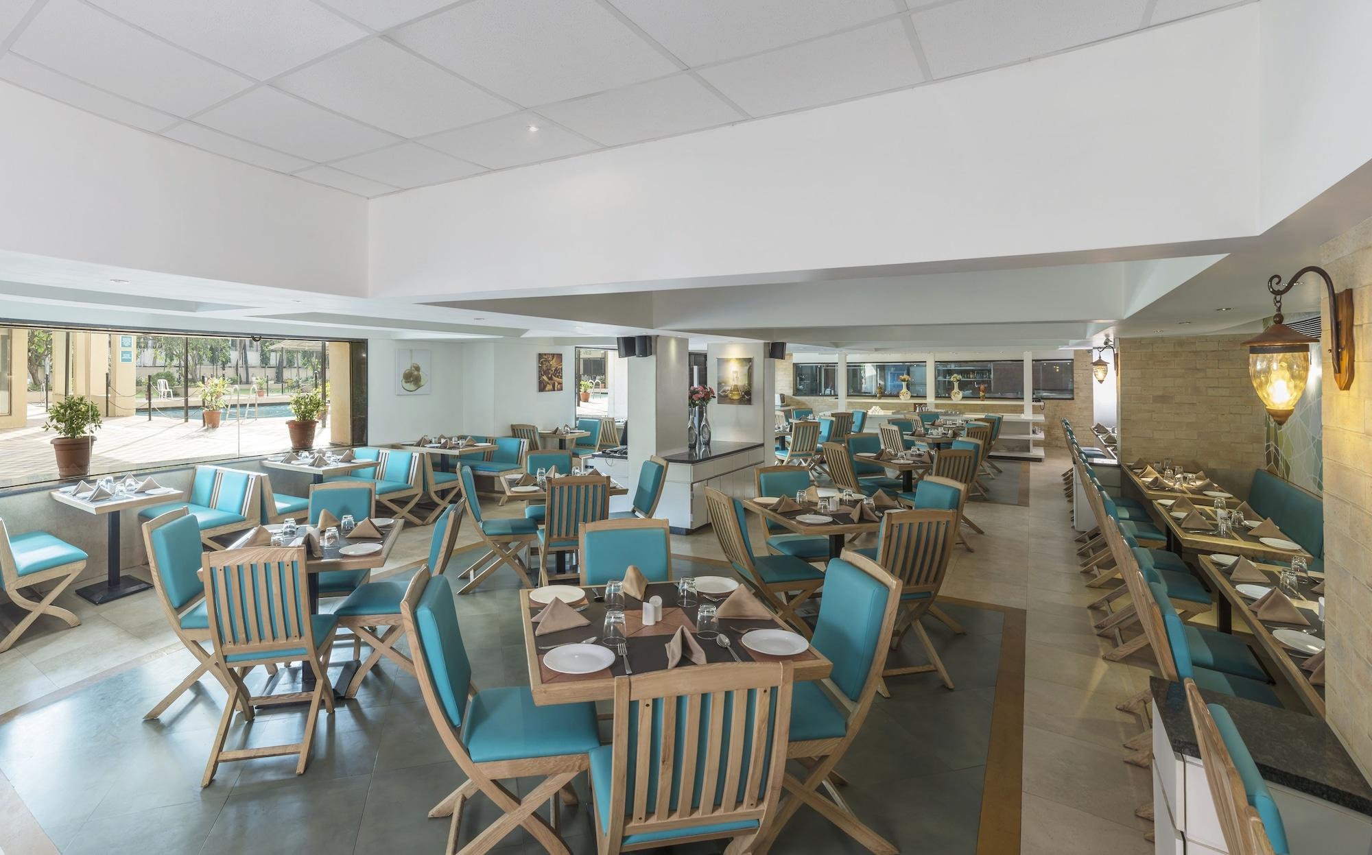 Restaurant GCC Hotel and Club