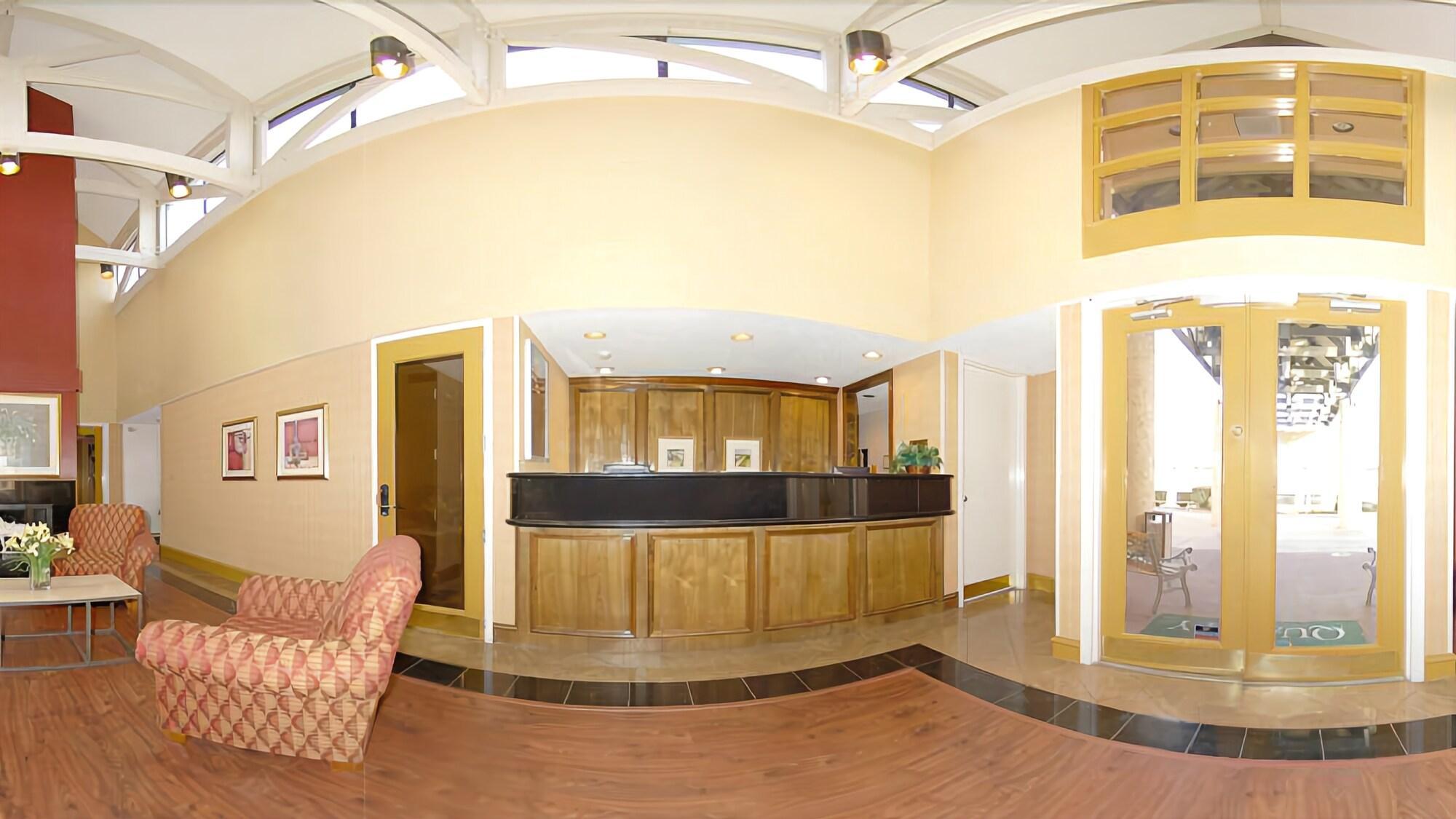 Vista Lobby HomeGate Studios & Suites San Antonio Fiesta Park