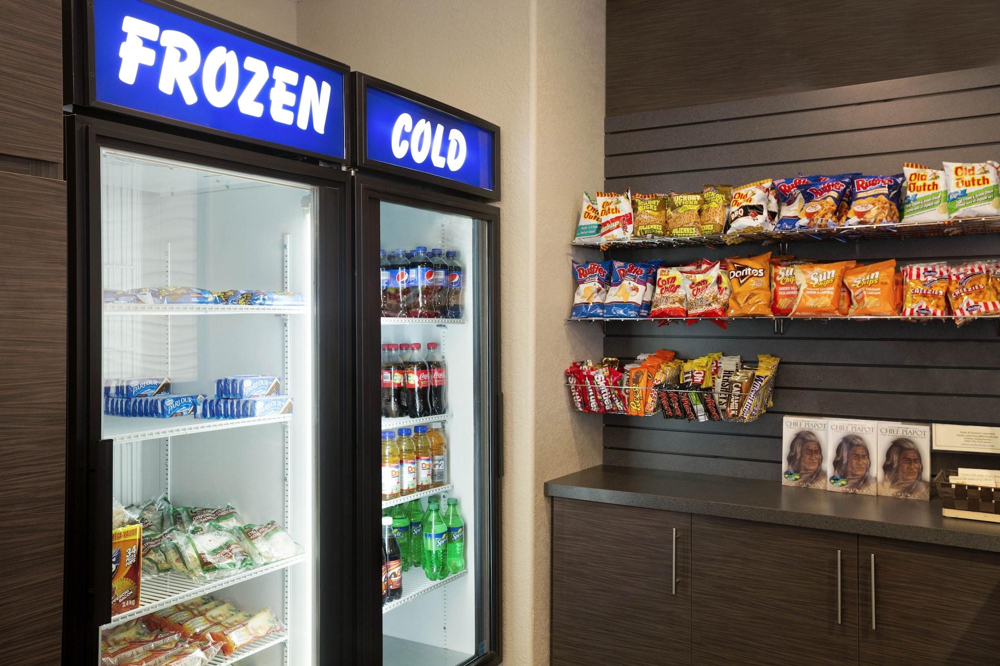 Bar/Salón Days Inn & Suites by Wyndham Yorkton