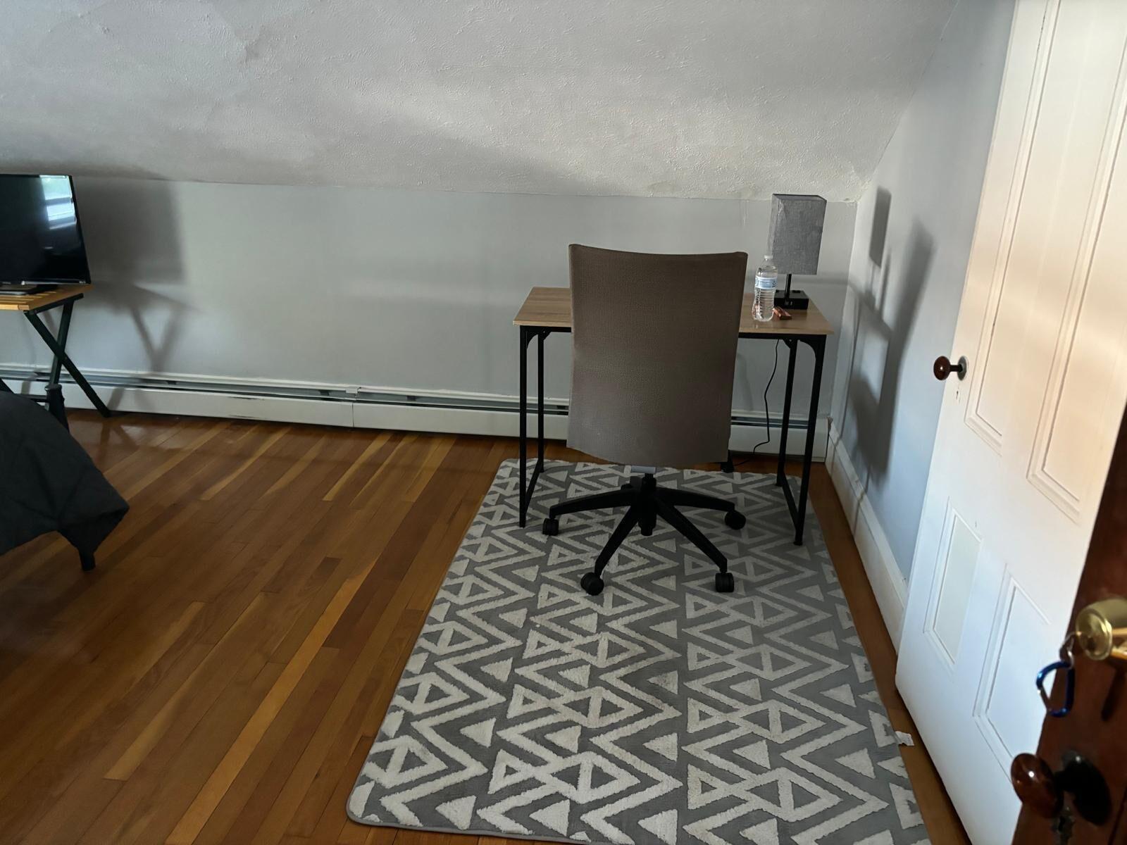 Varios Homestay Near Downtown Boston