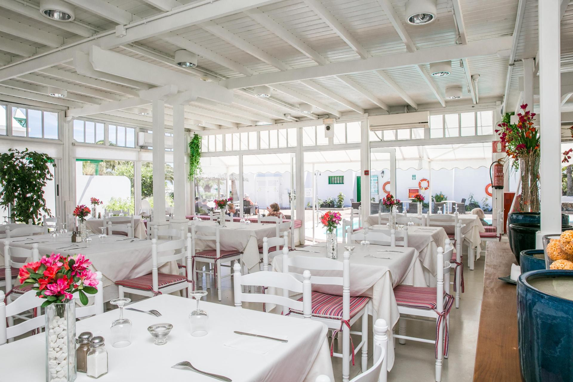 Restaurant Apartamentos LIVVO Las Gaviotas