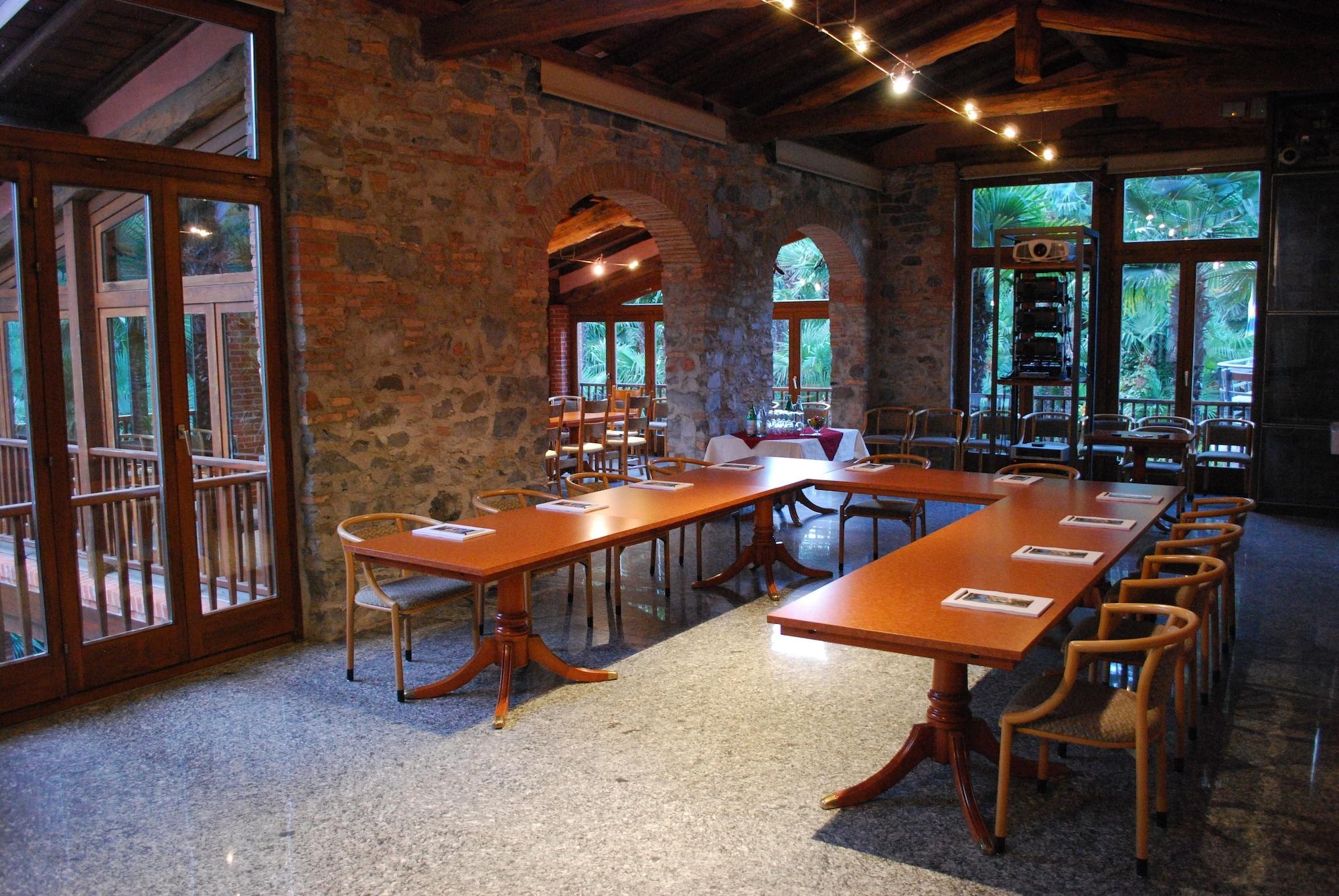 Sala de Reuniones Continental Parkhotel
