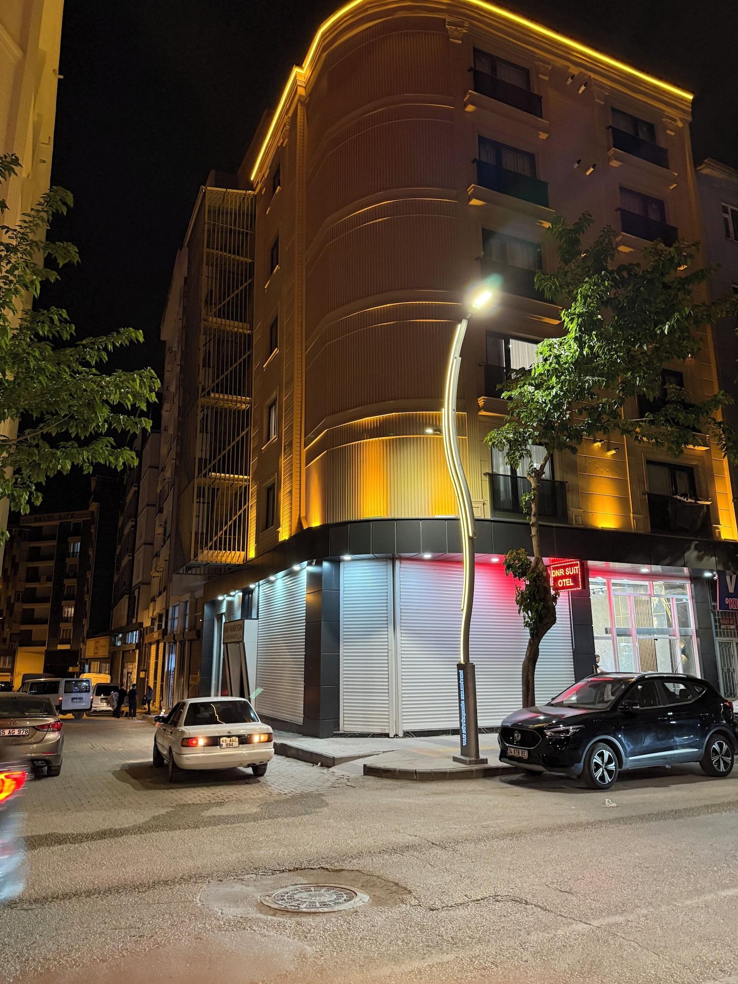 Varios Dnr Suit Otel