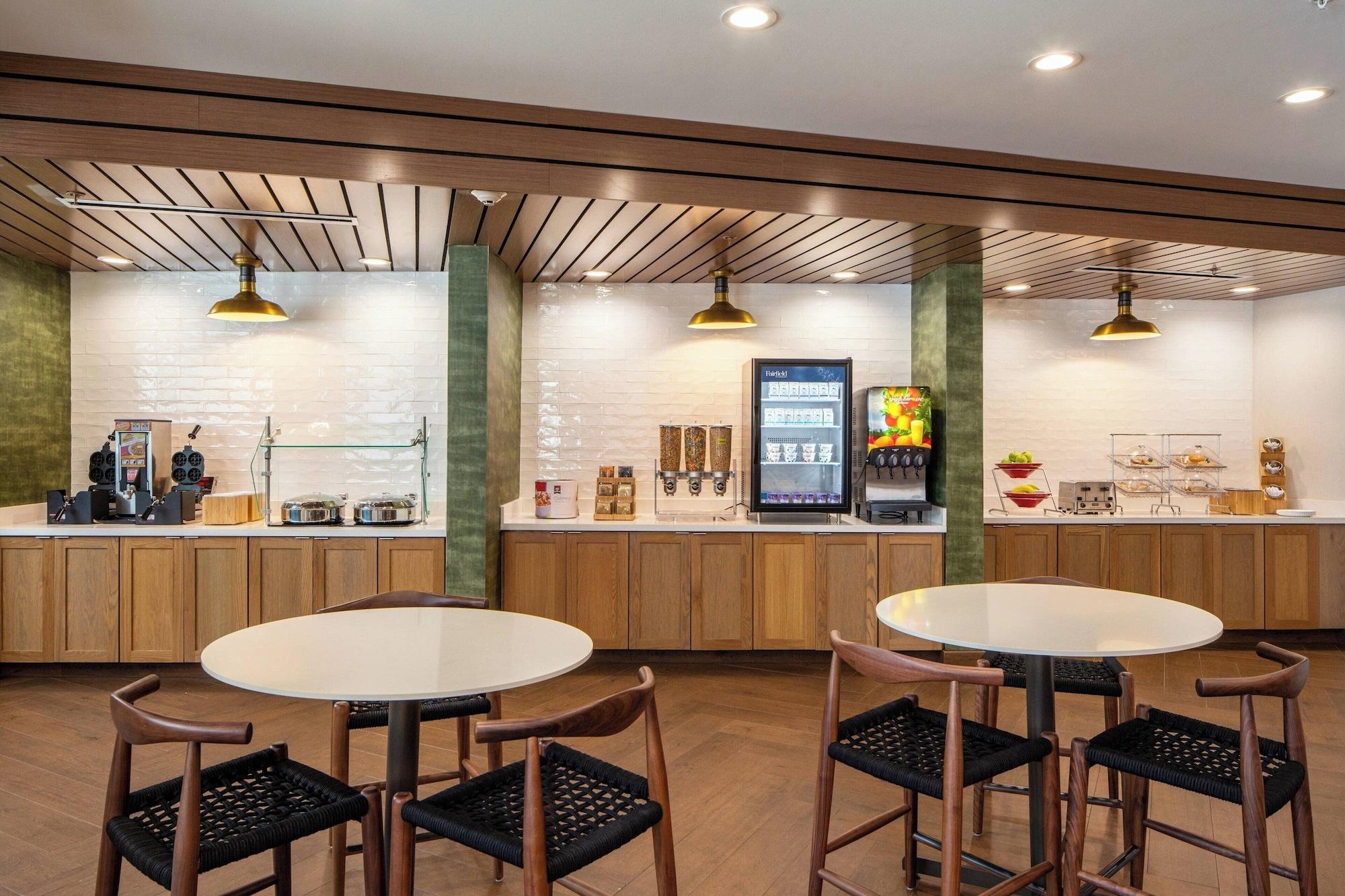 Restaurant Fairfield by Marriott Inn & Suites Pensacola Pine Forest