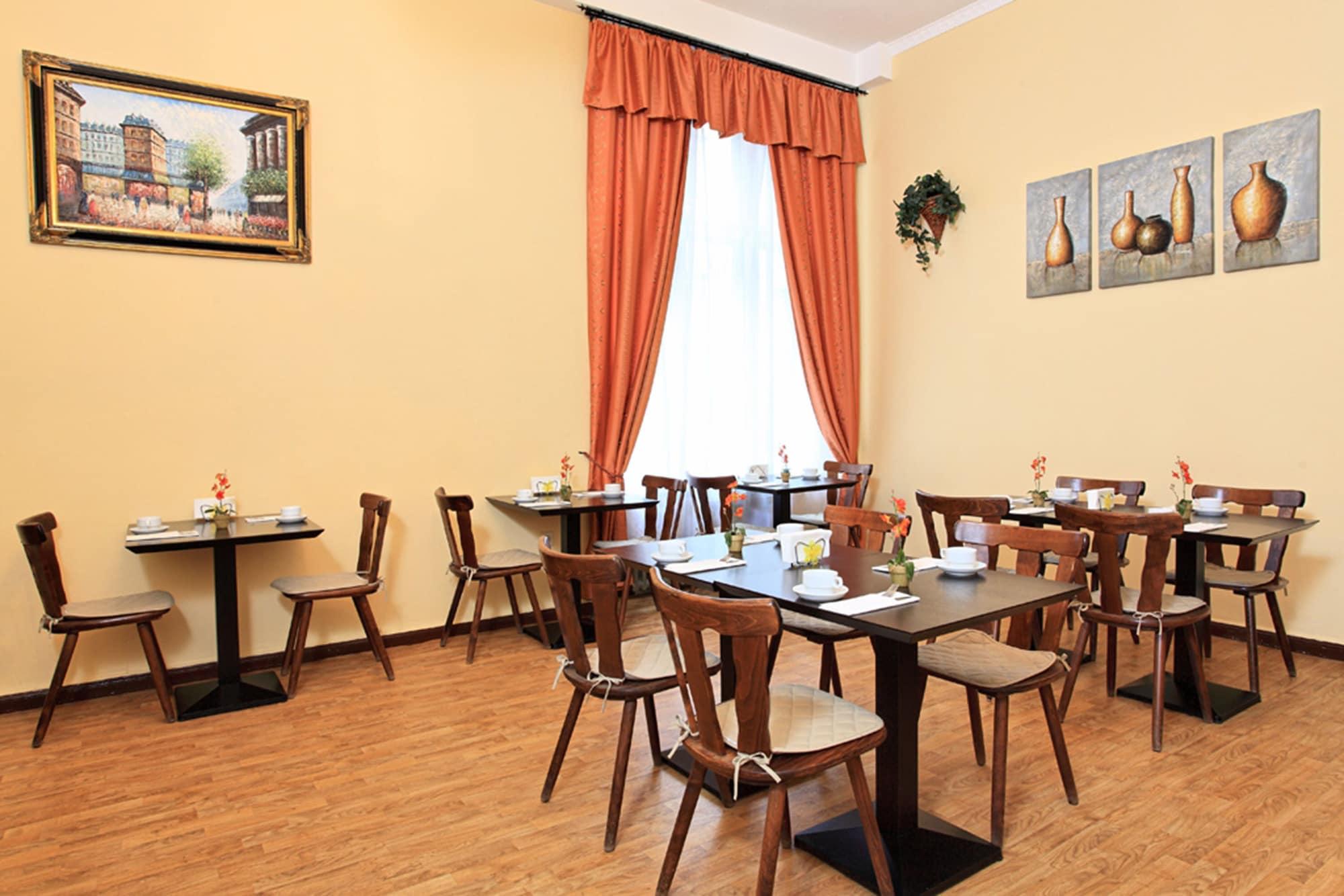 Restaurant Hotel - Pension Cortina