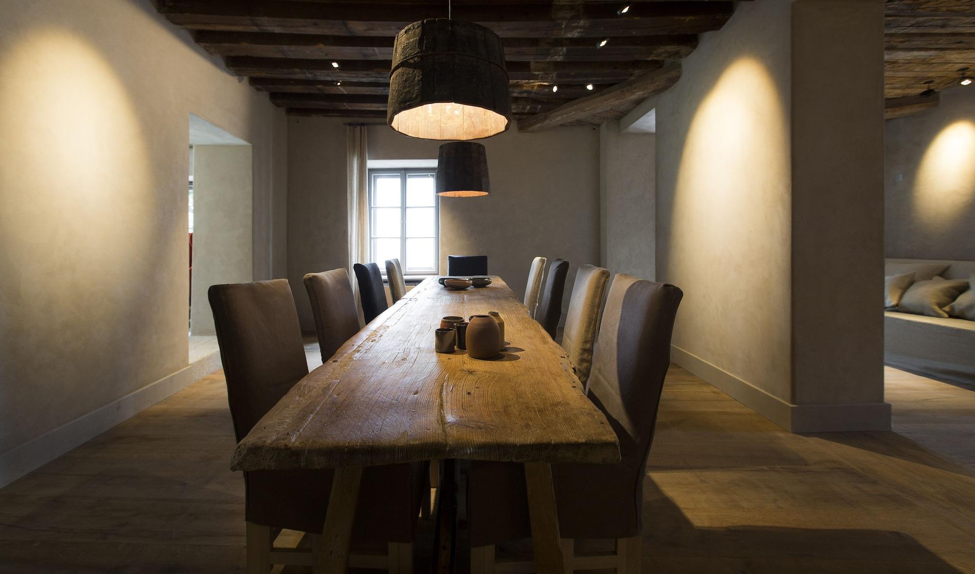 Bar/Salón Townhouse Weisses Kreuz