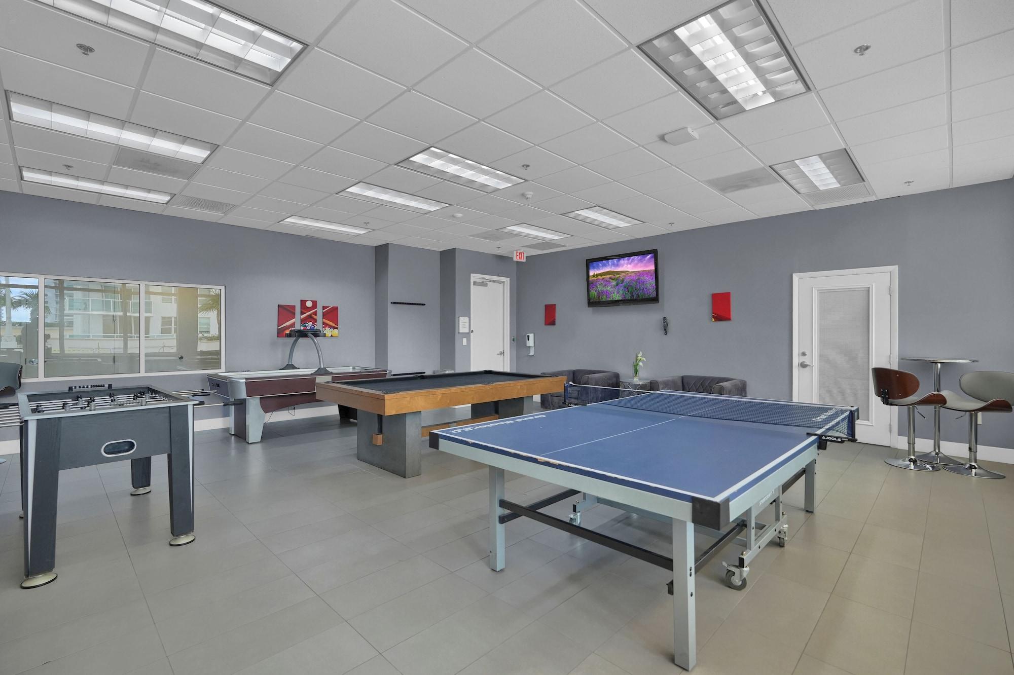 Instalaciones Recreativas Zeus Sanctuary in Brickell Miami