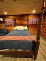 Alquiler Vacacional - Nice log cabin on back country road with peace, quiet and the amenities of home