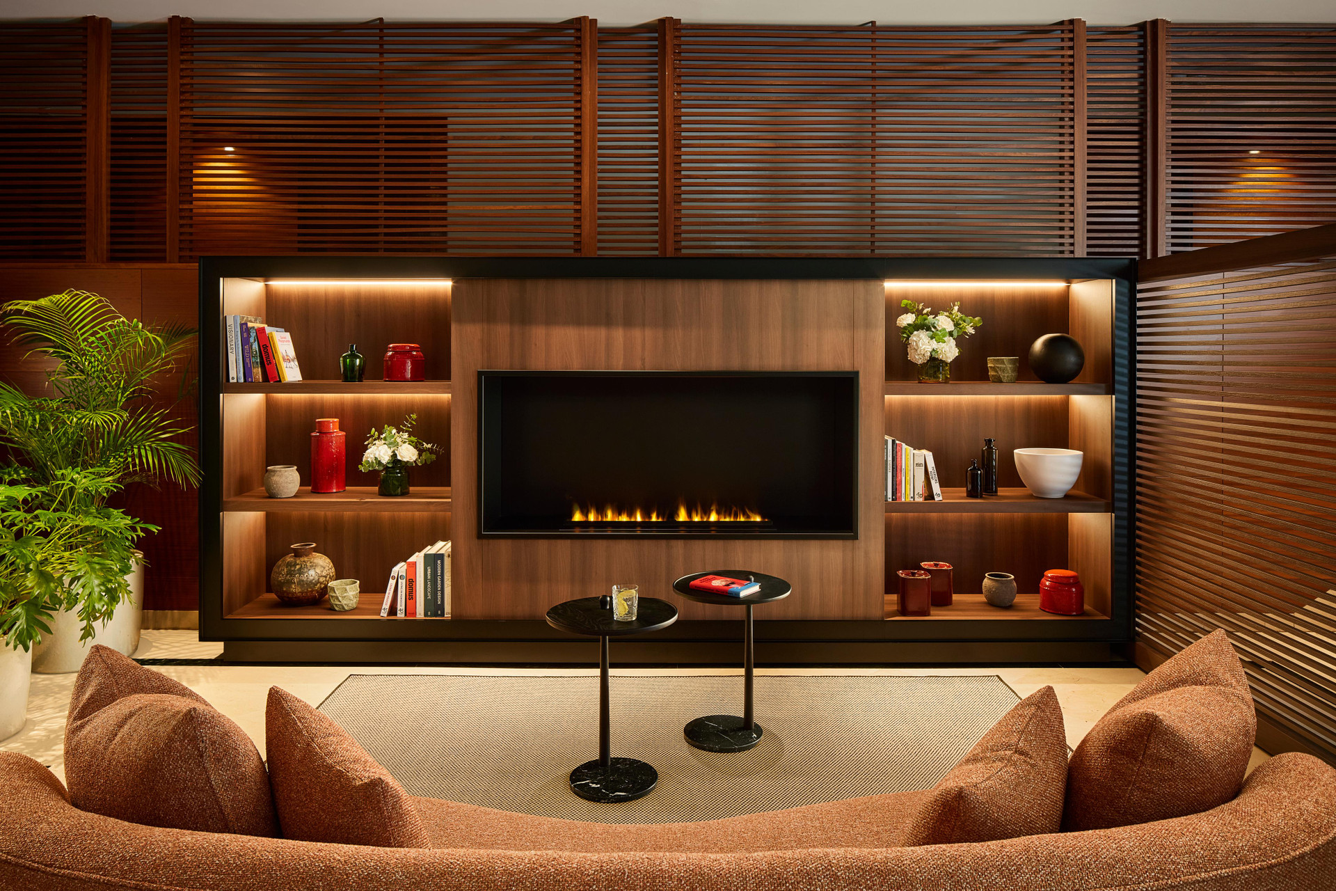 Vista Lobby NH Collection Marbella