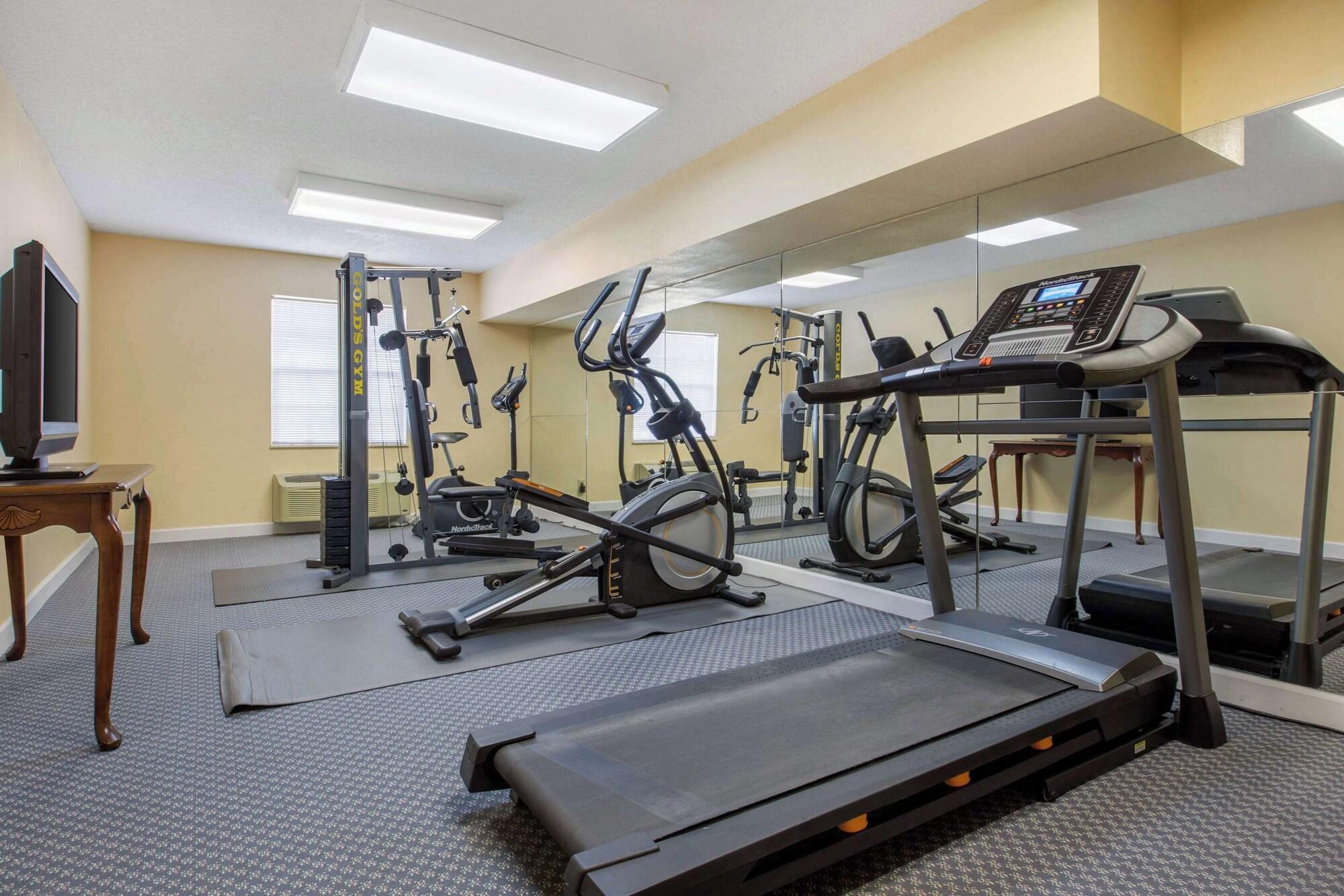 Gimnasio Quality Inn Williamston