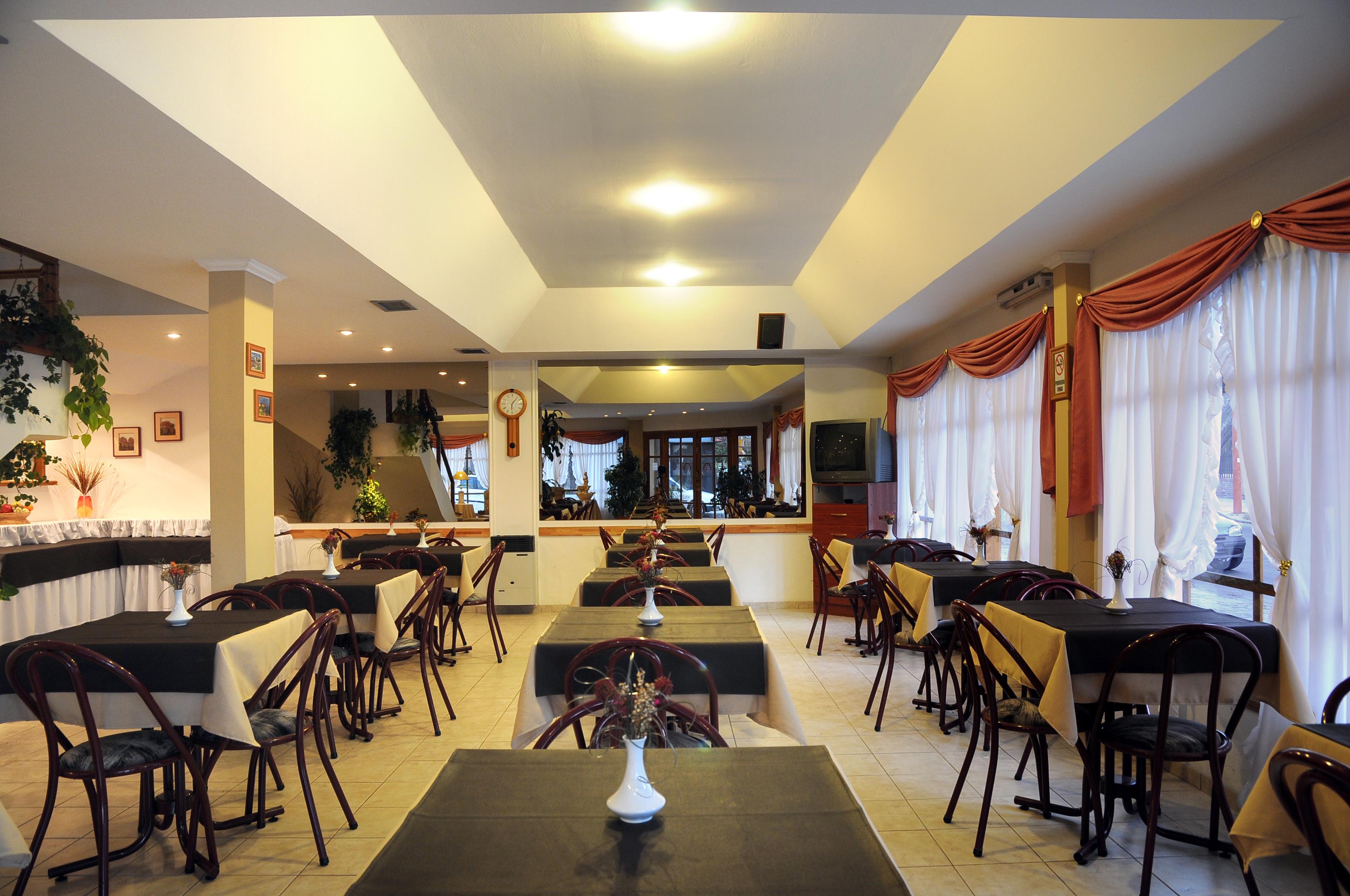 Bar/Salón Hotel Salerno